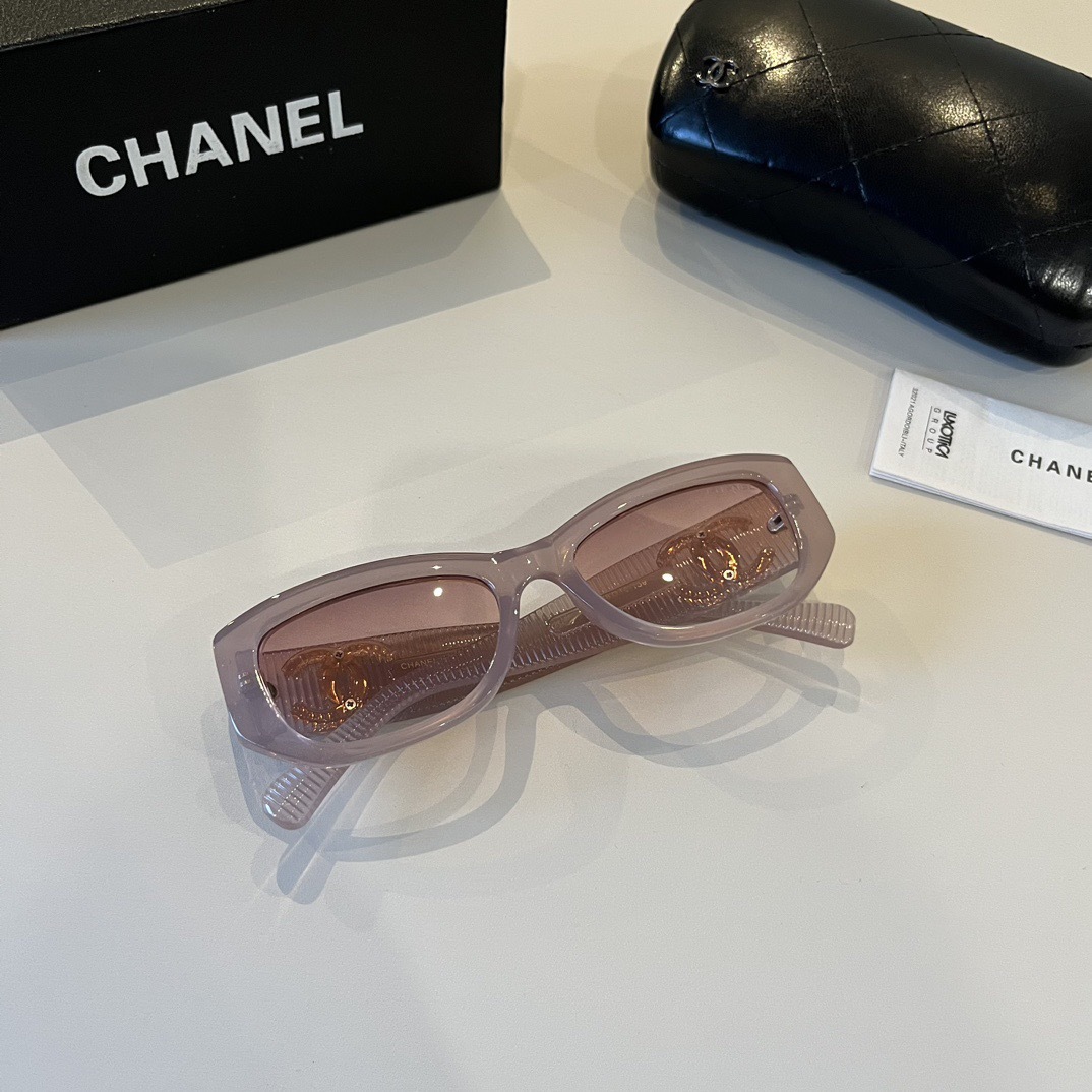 chanel--Sunglasses