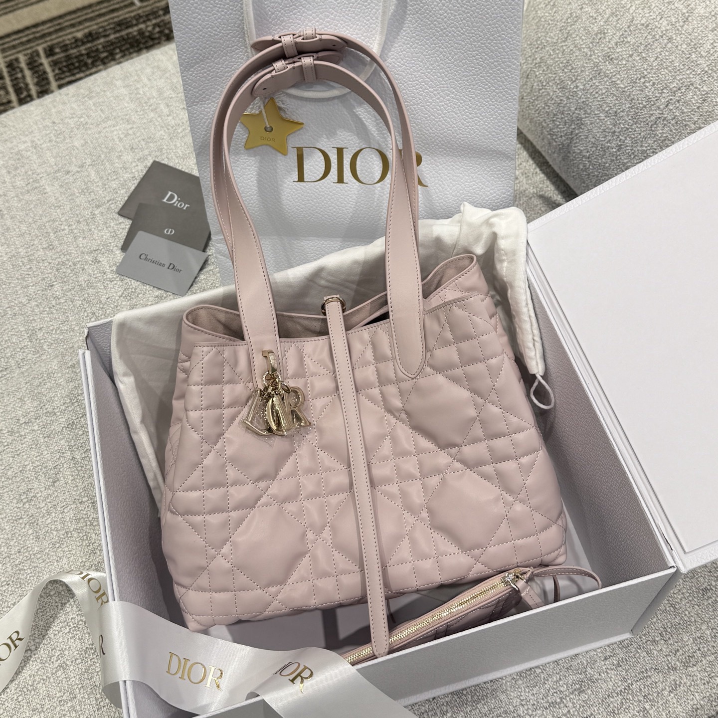 Dior