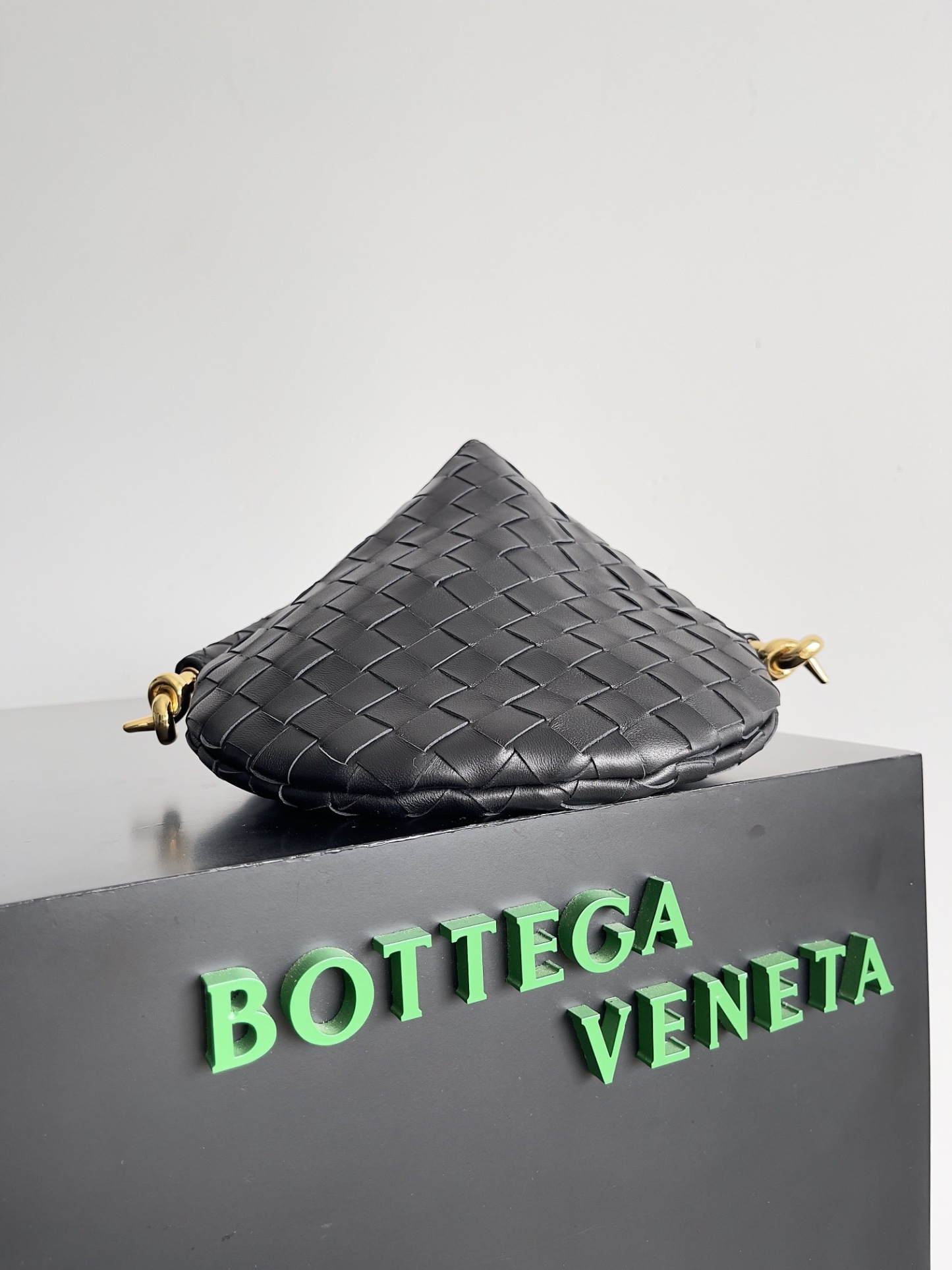 bv