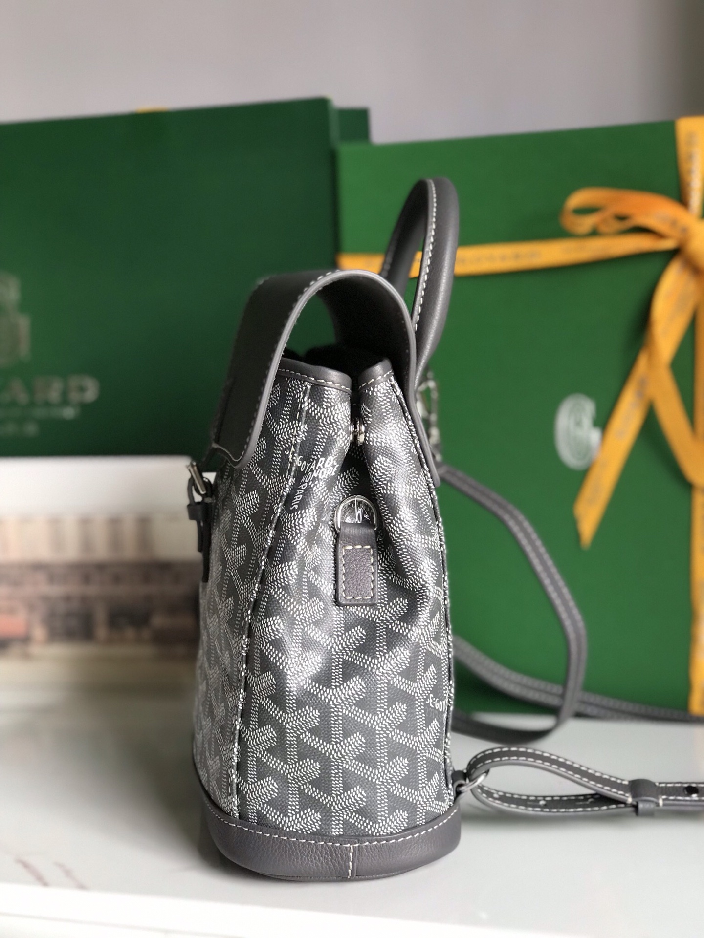   Goyard