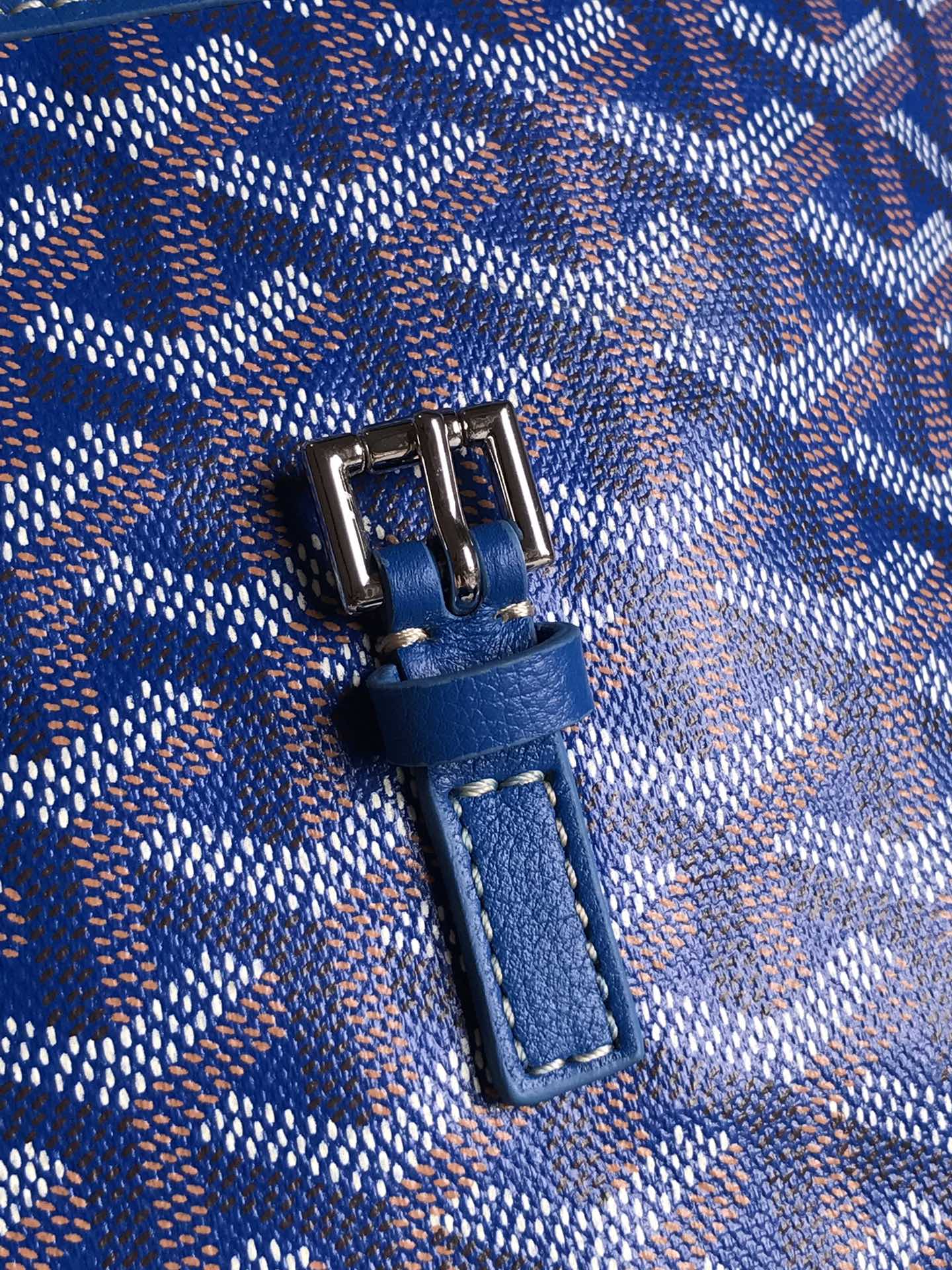   Goyard