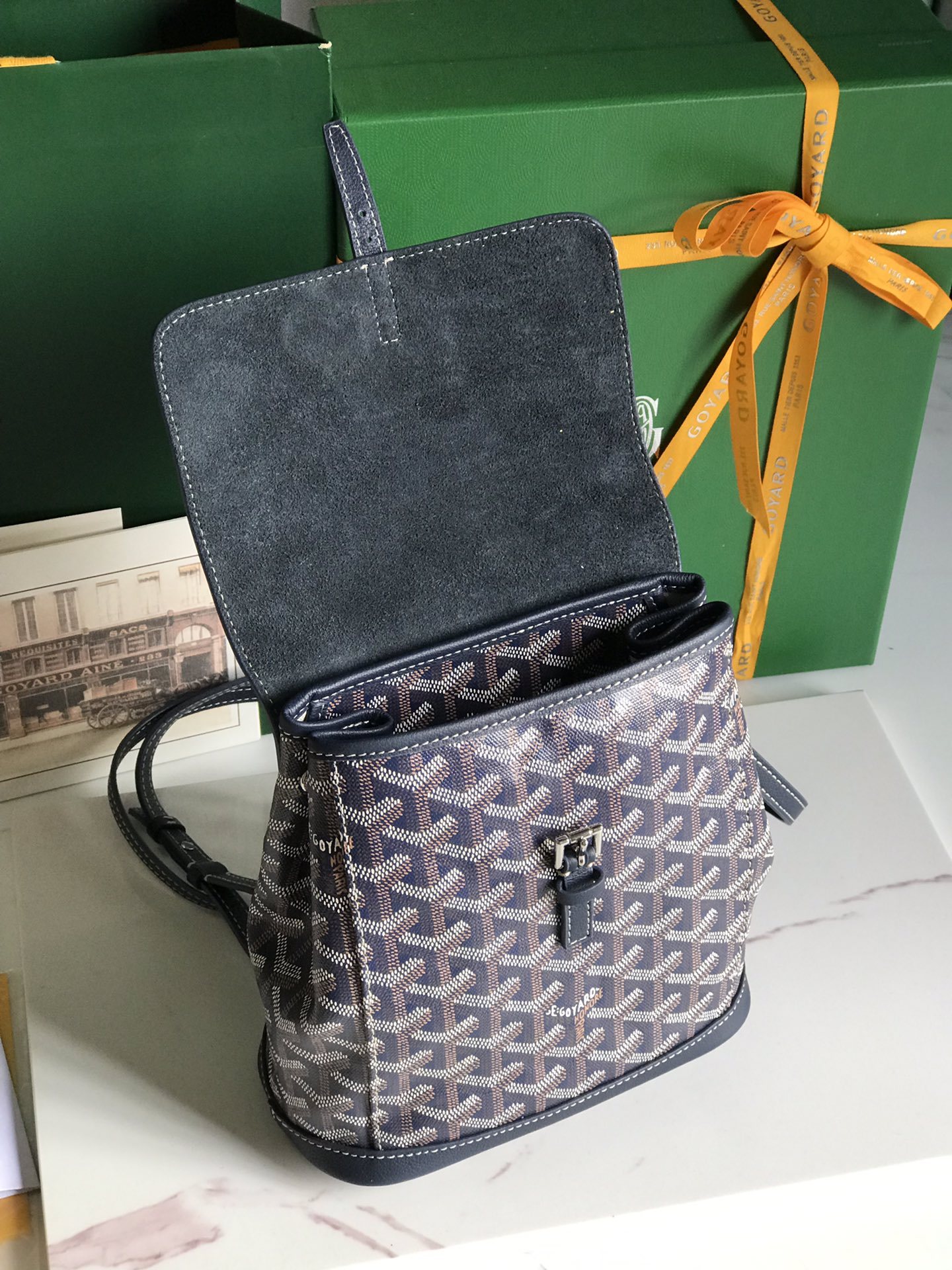   Goyard
