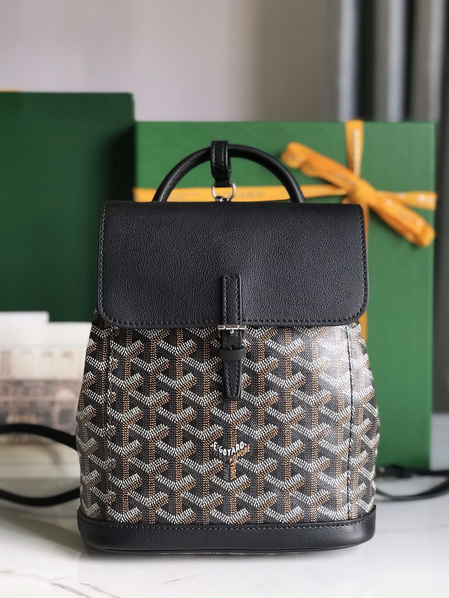   Goyard