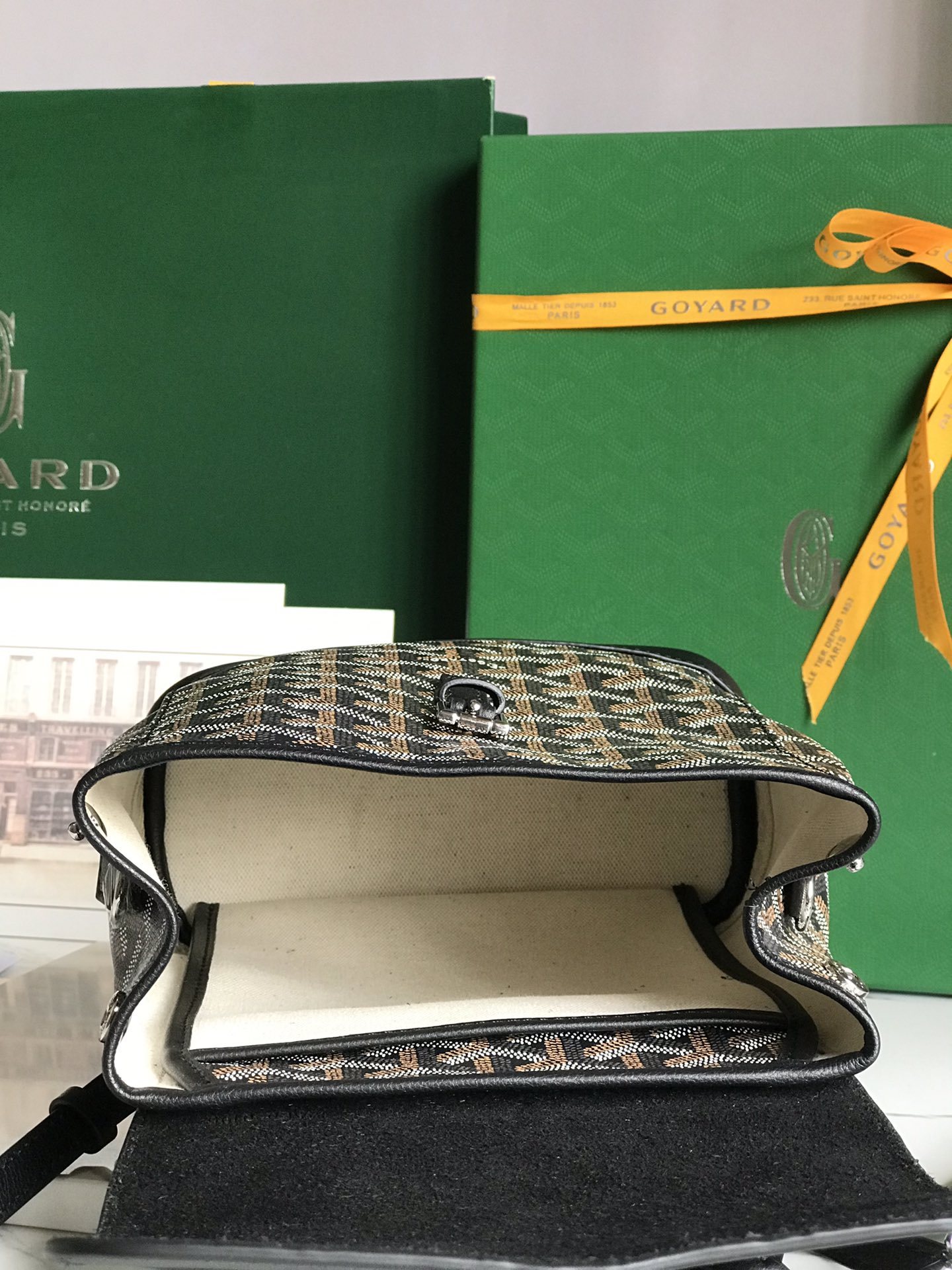   Goyard