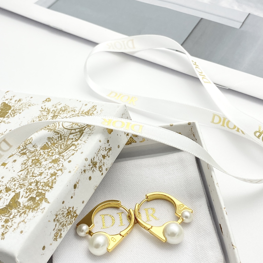 Dior Earrings