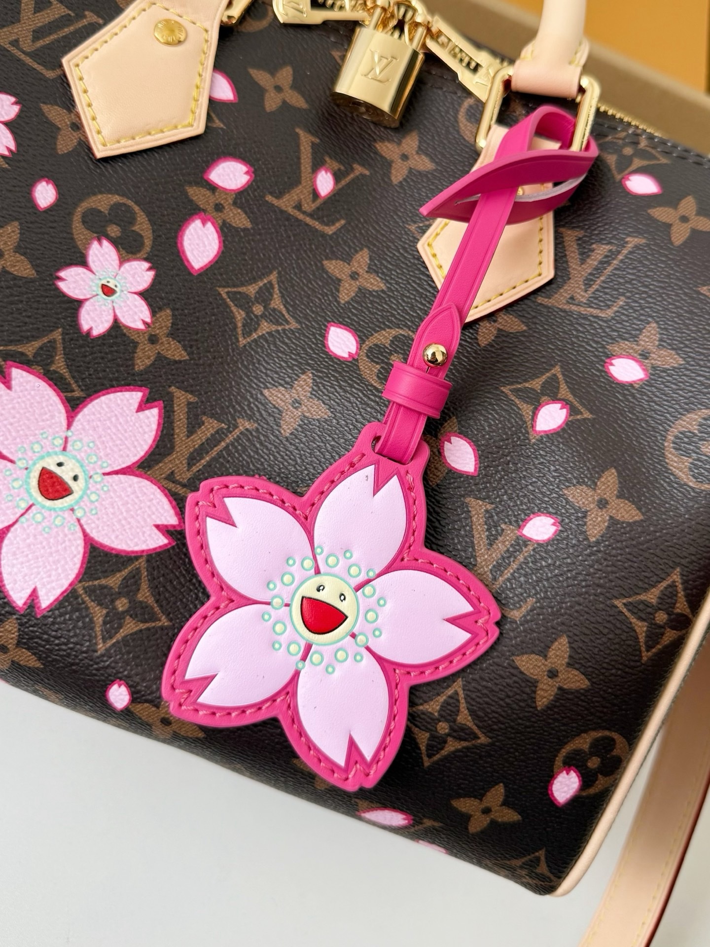 lv