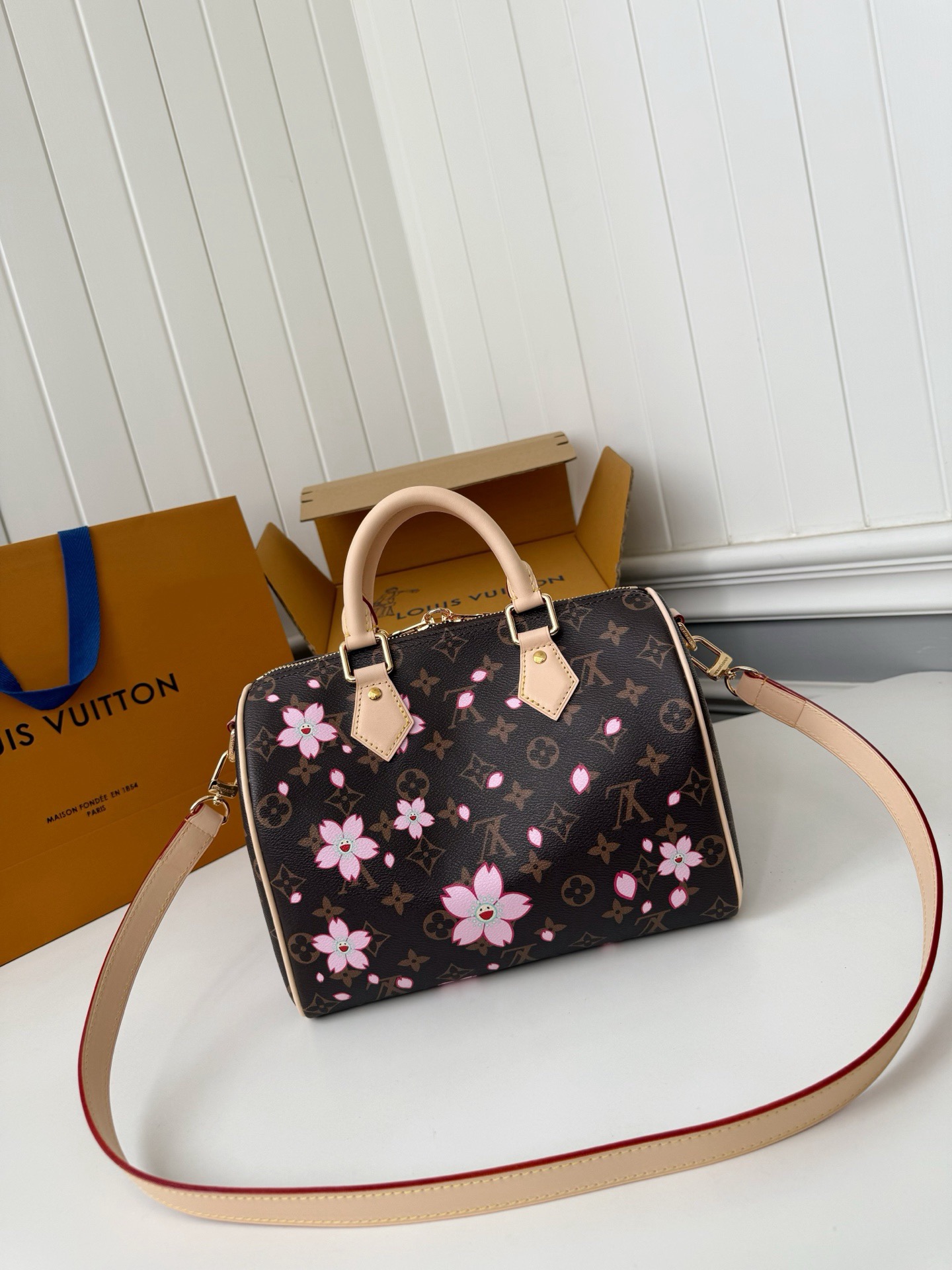 lv