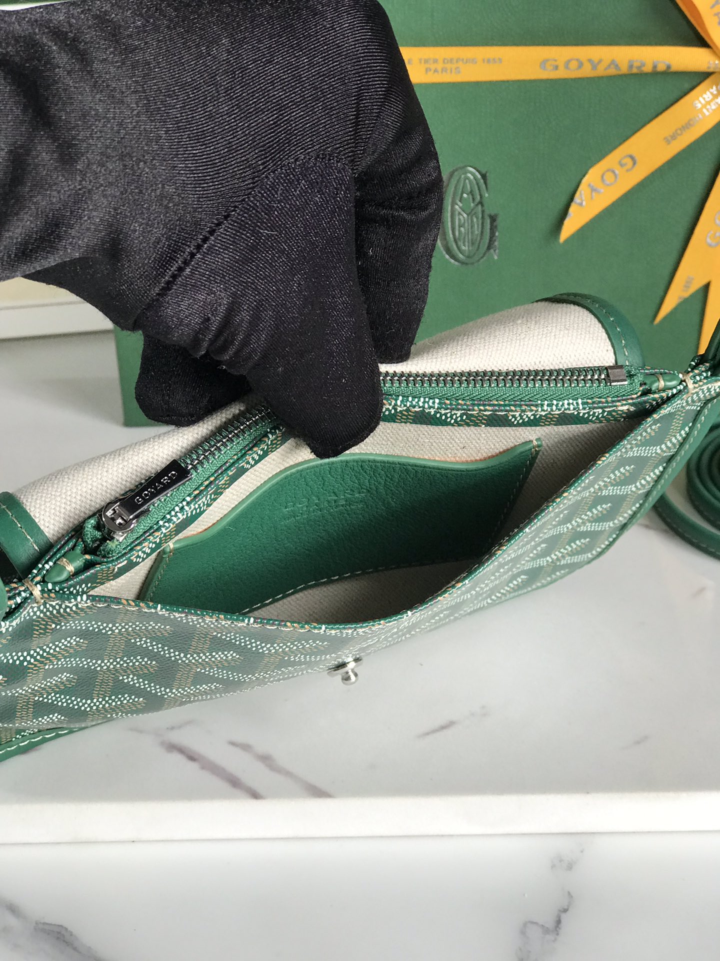   Goyard