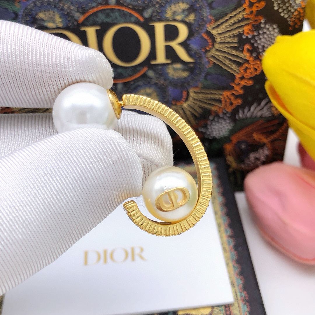 Dior Earrings