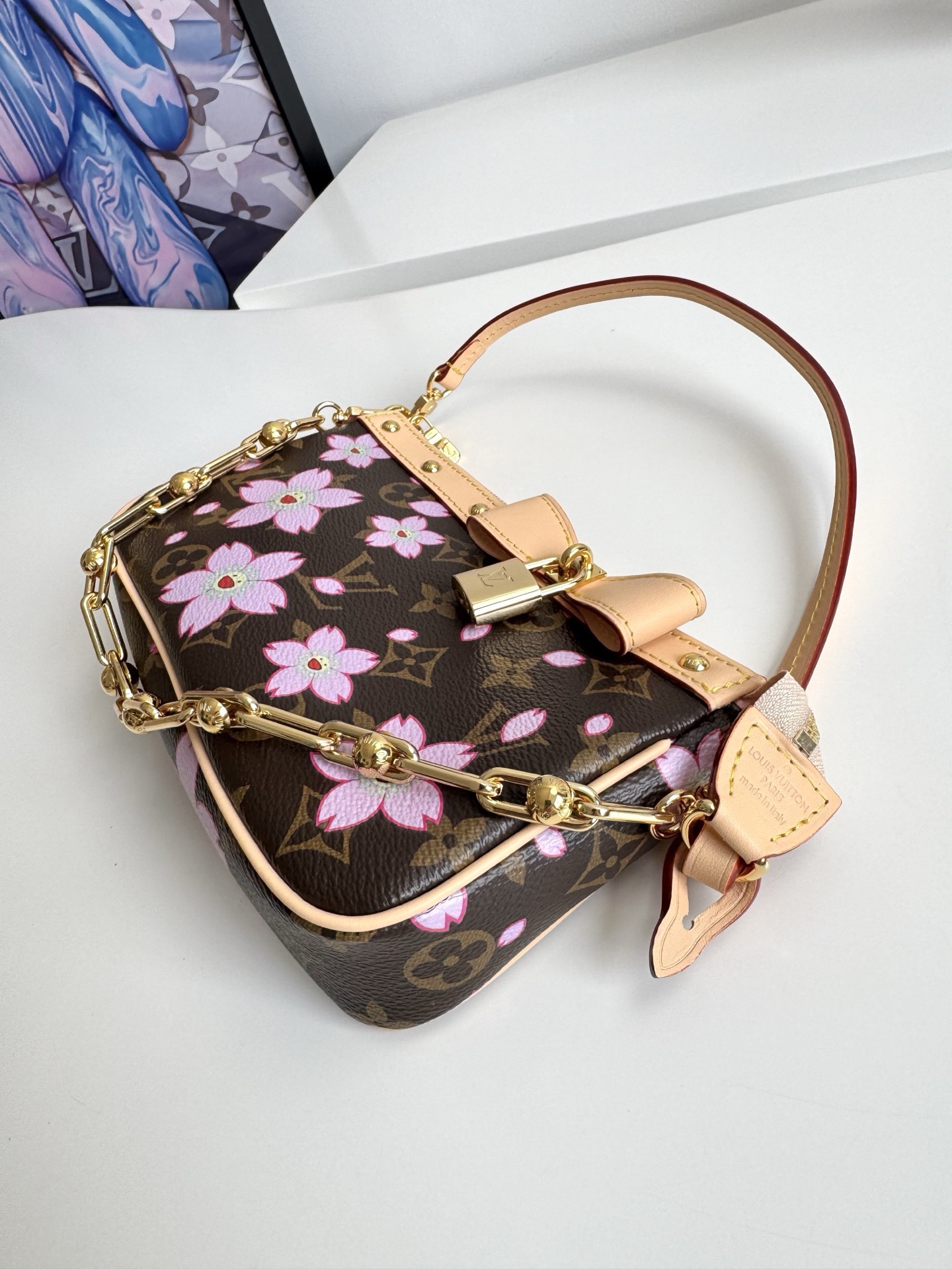 lv