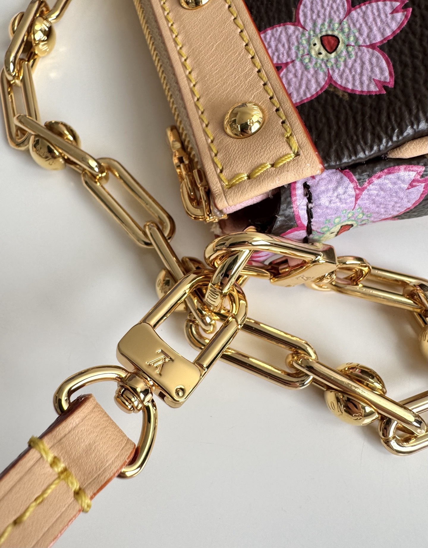 lv