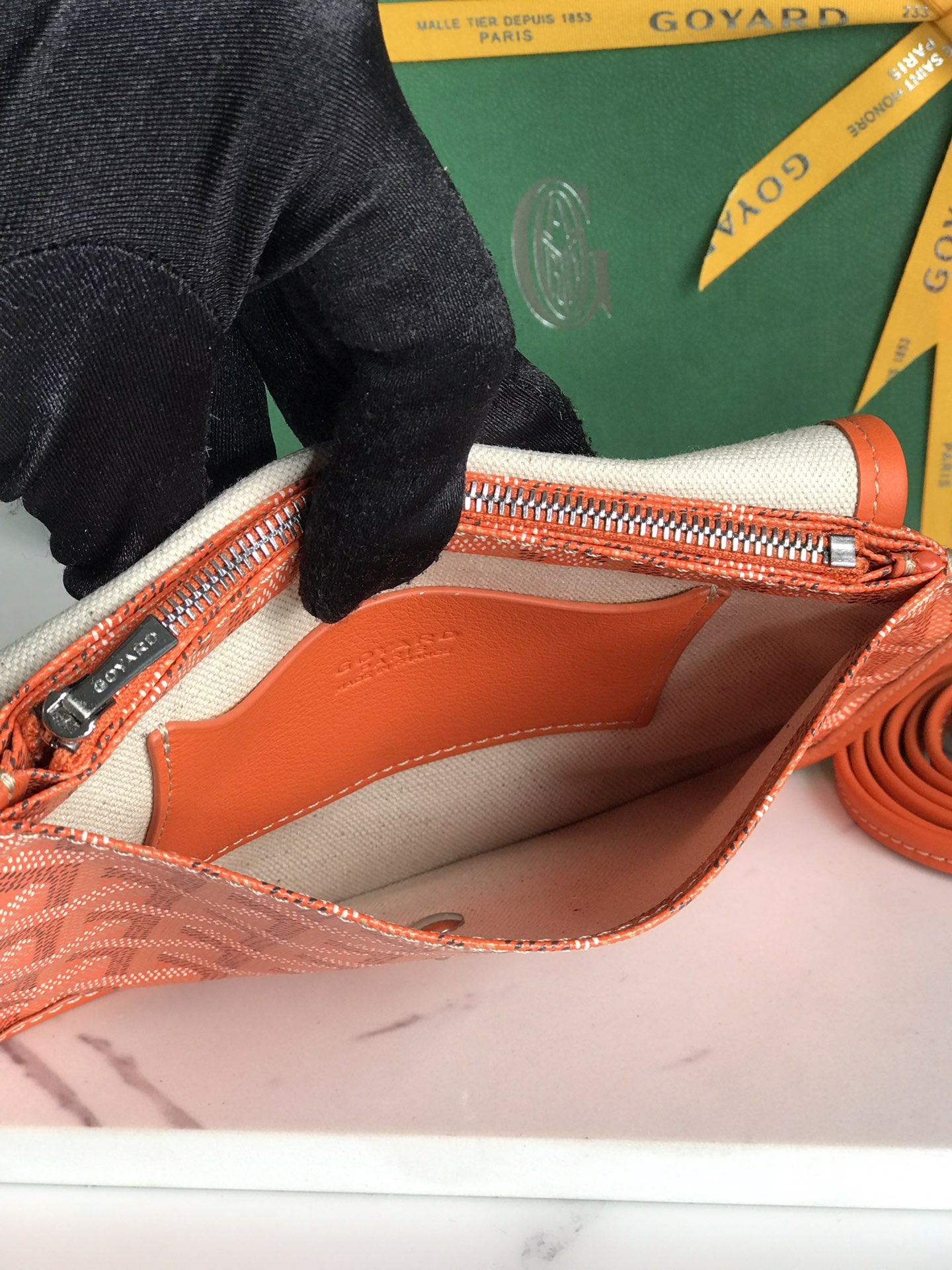  Goyard