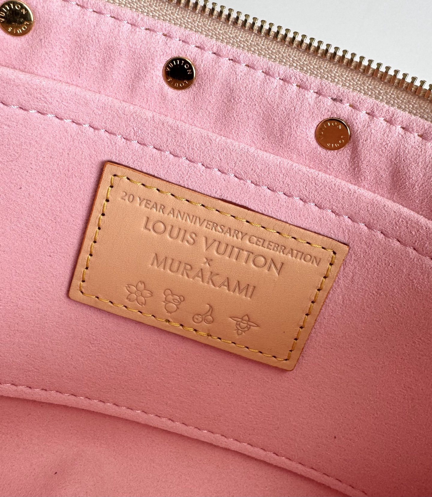 lv