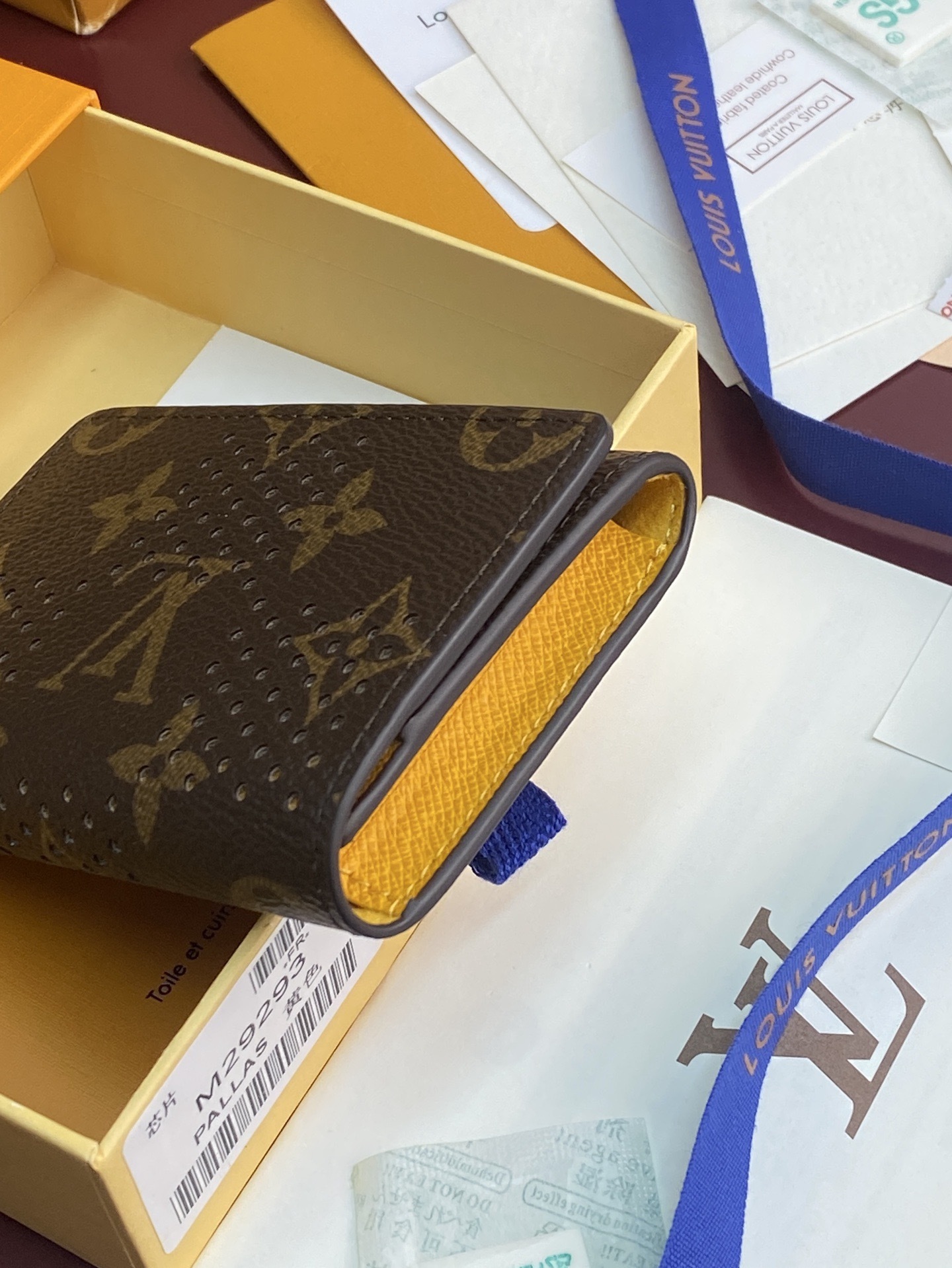 Men's wallet