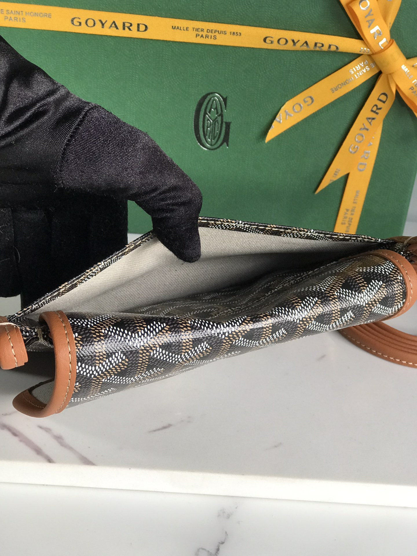  Goyard