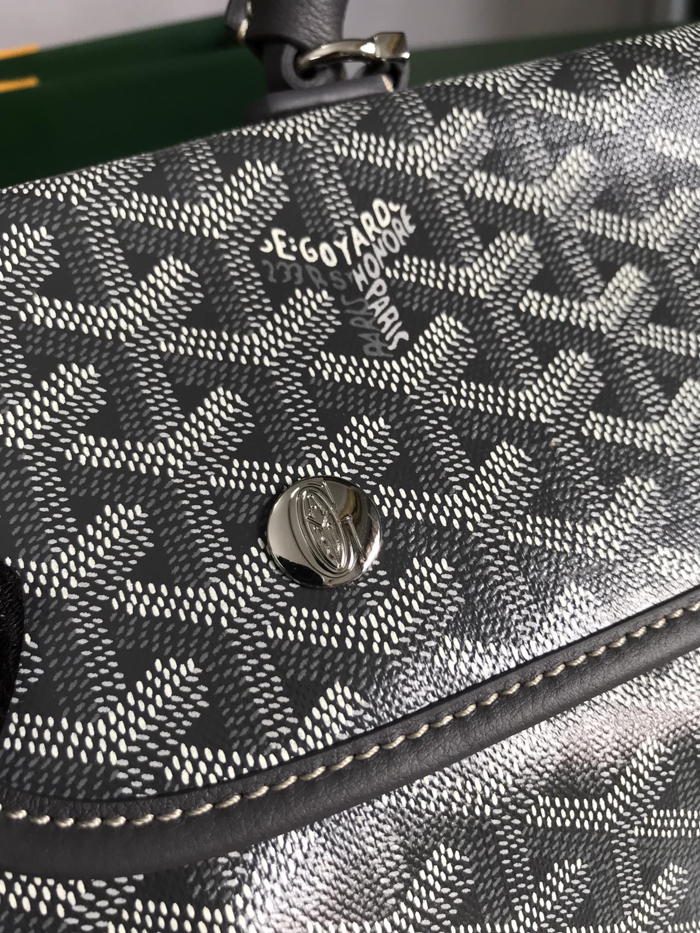   Goyard