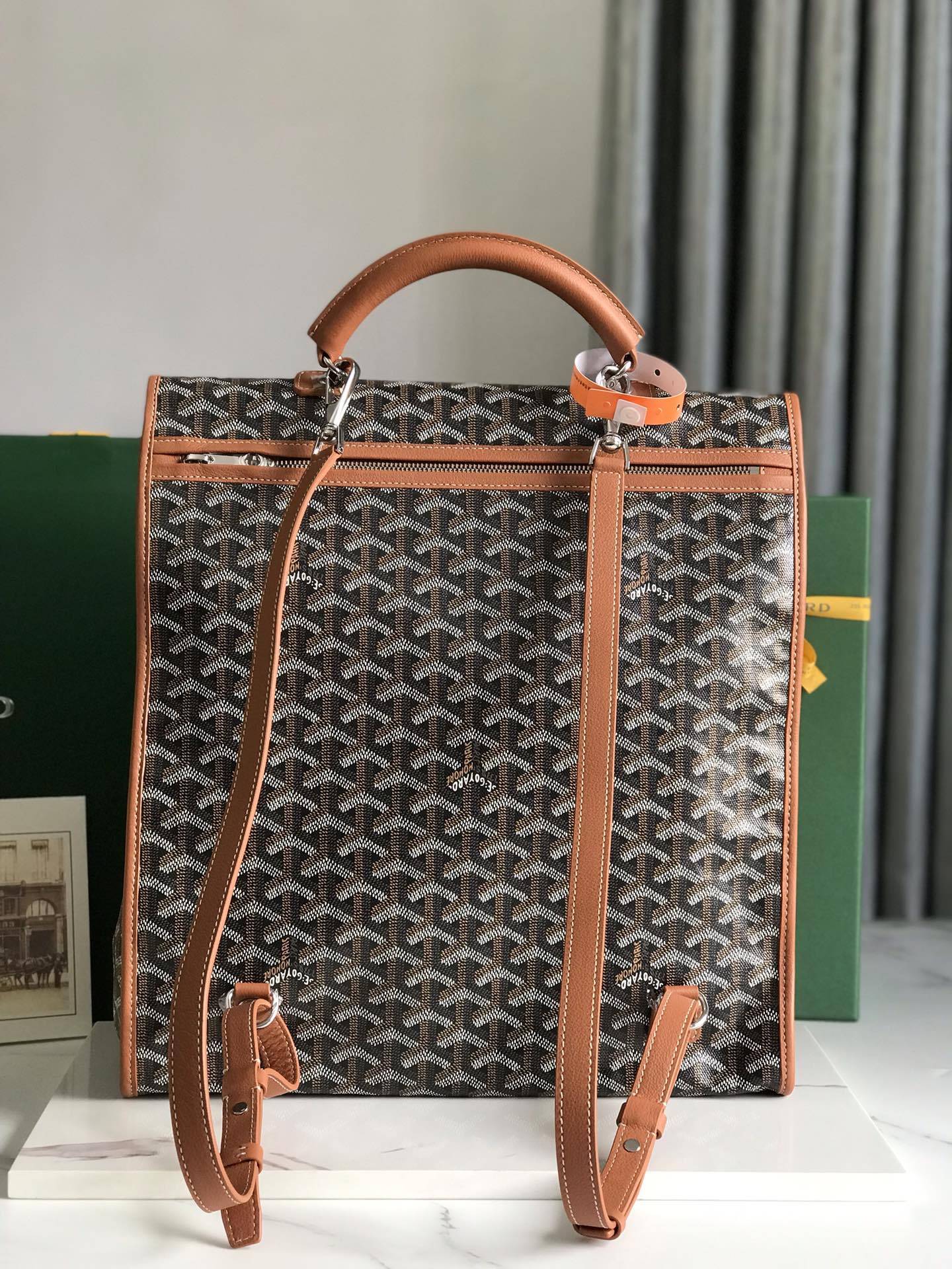   Goyard