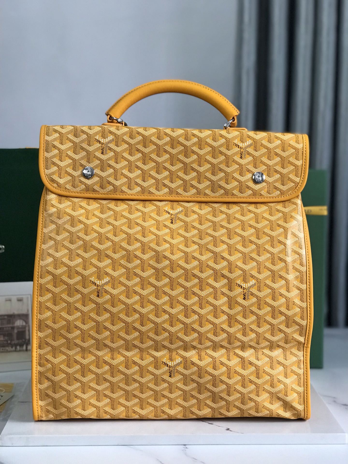   Goyard