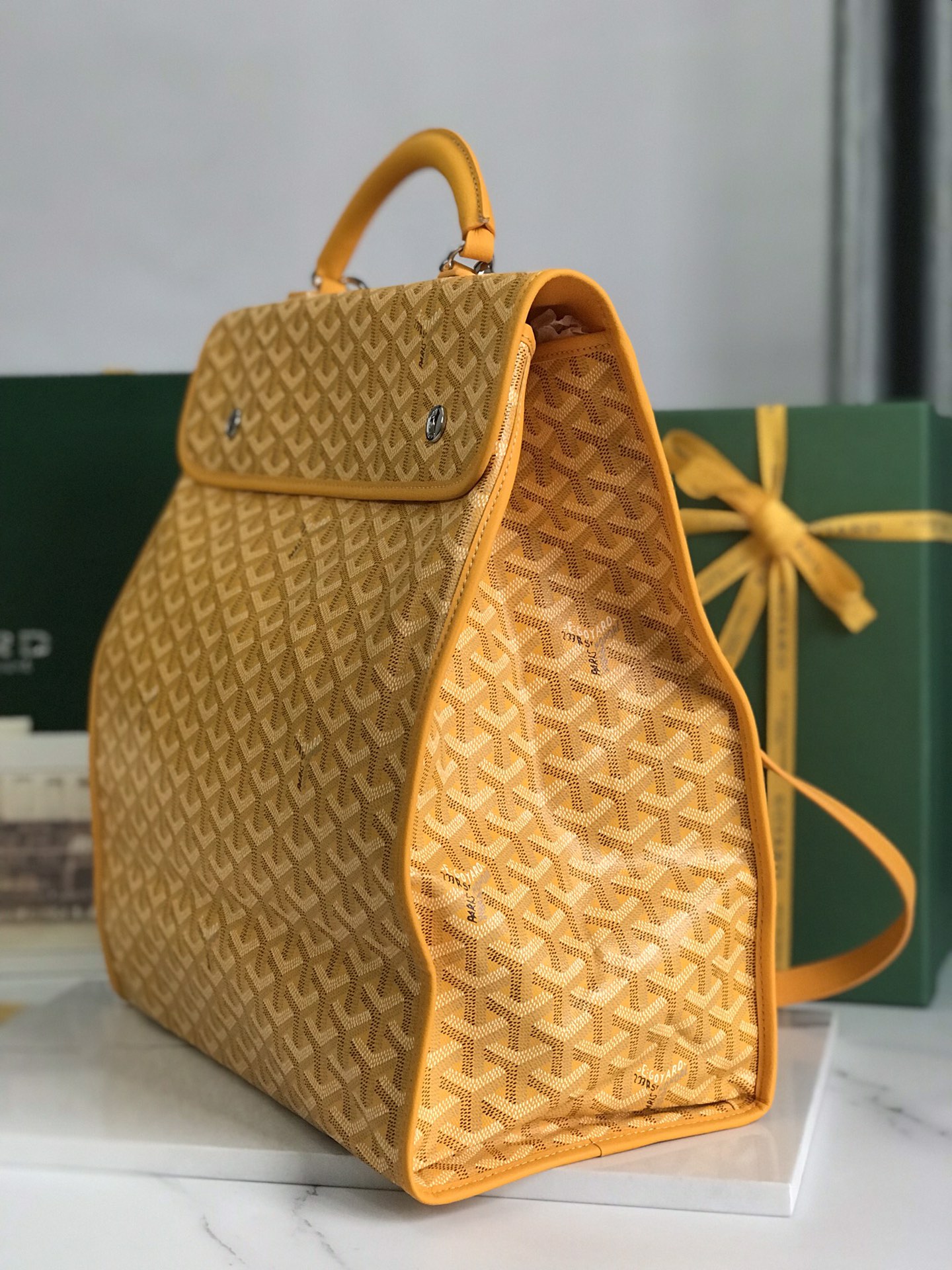   Goyard