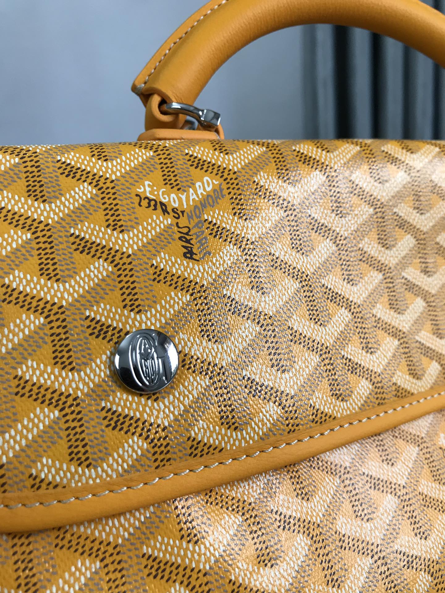   Goyard