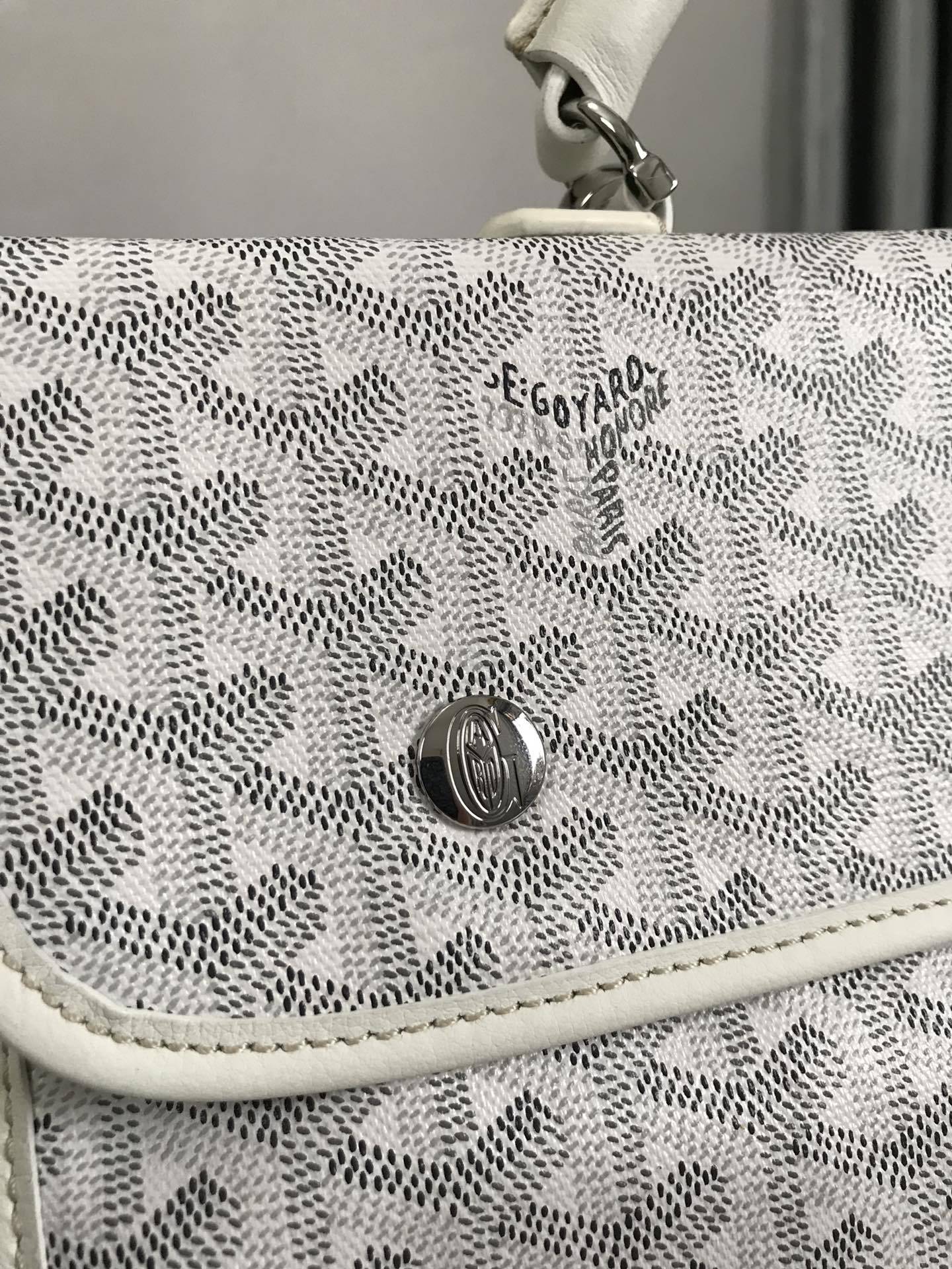   Goyard