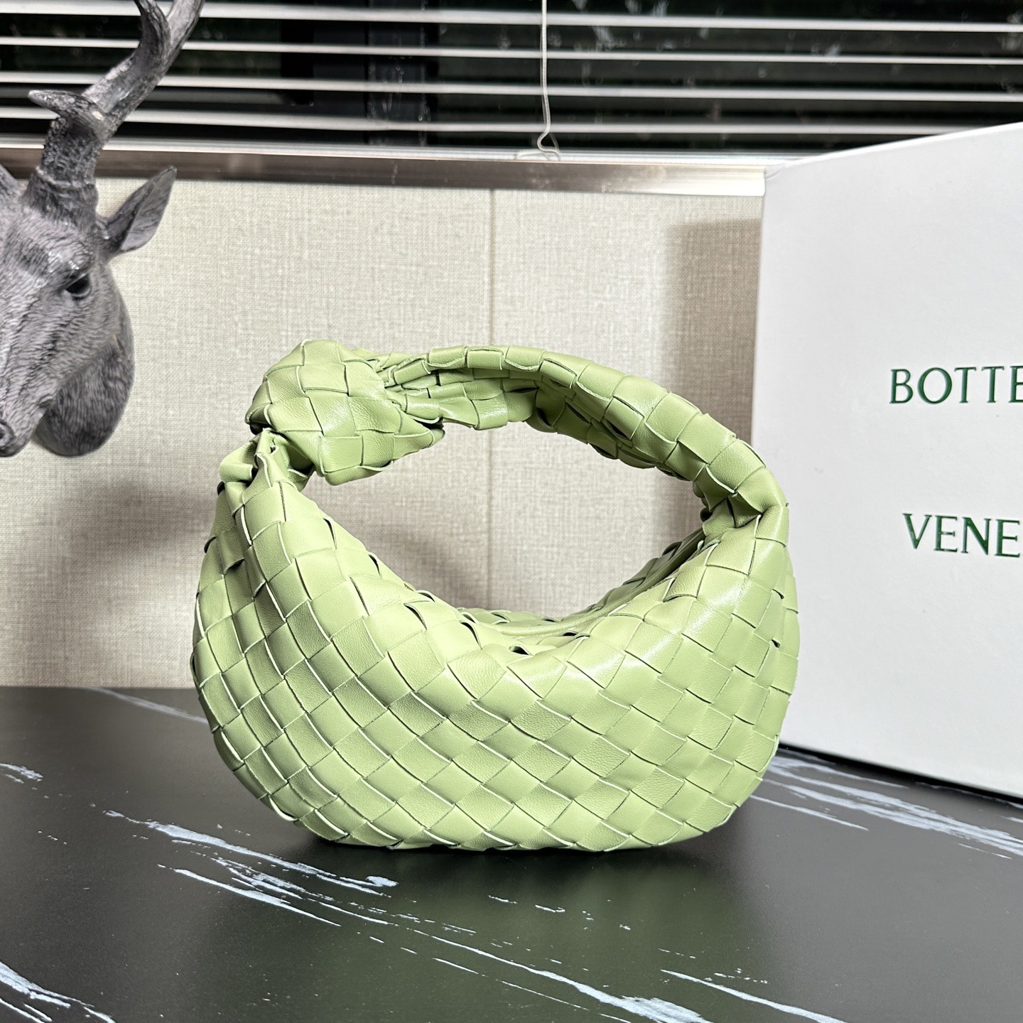 bv