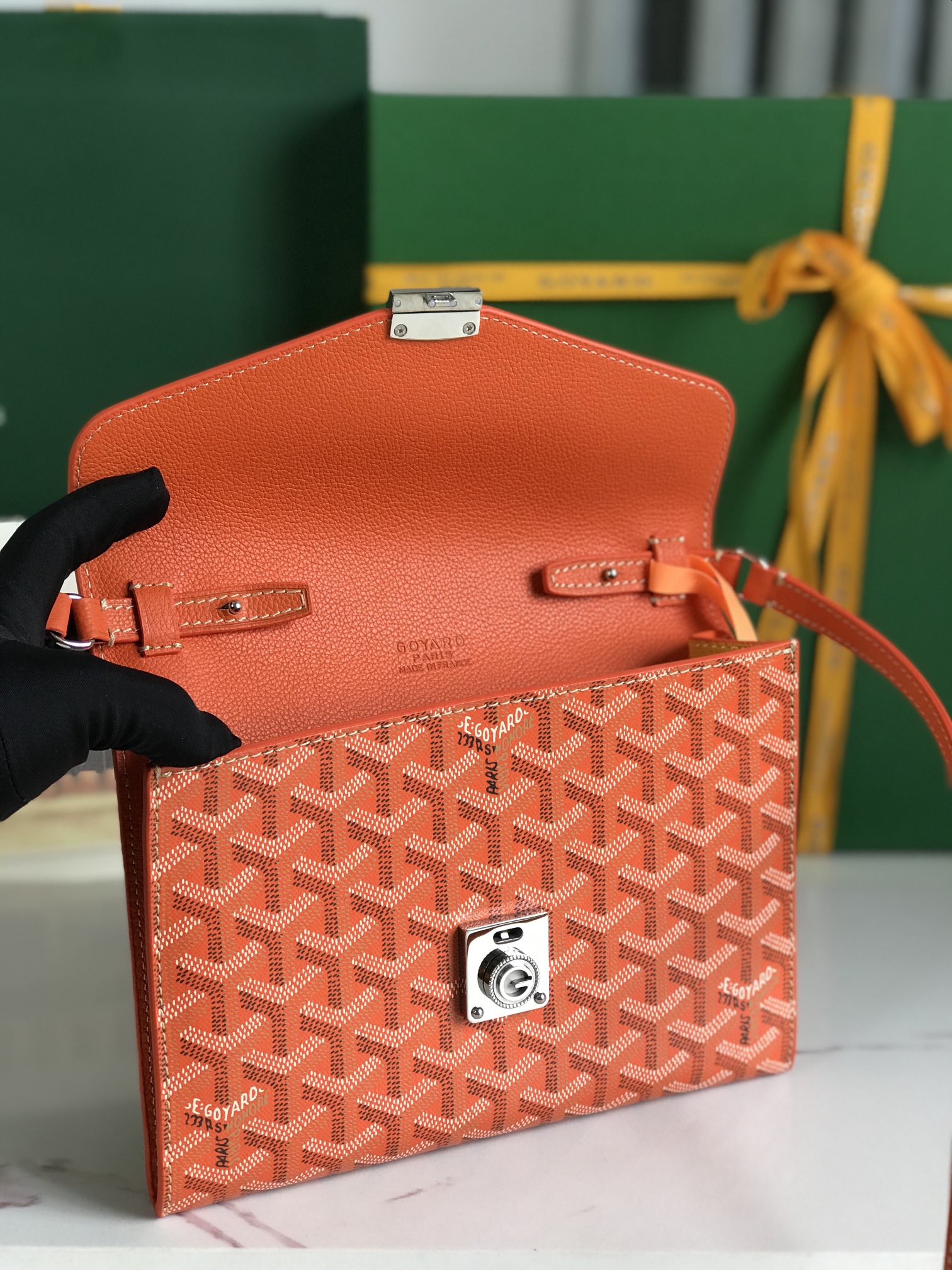  Goyard