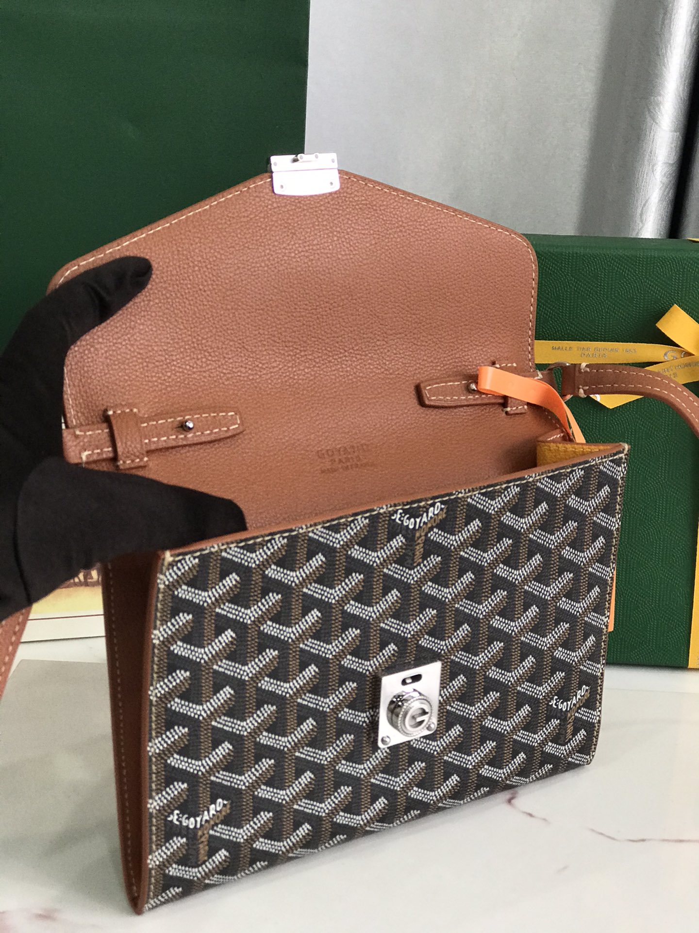  Goyard