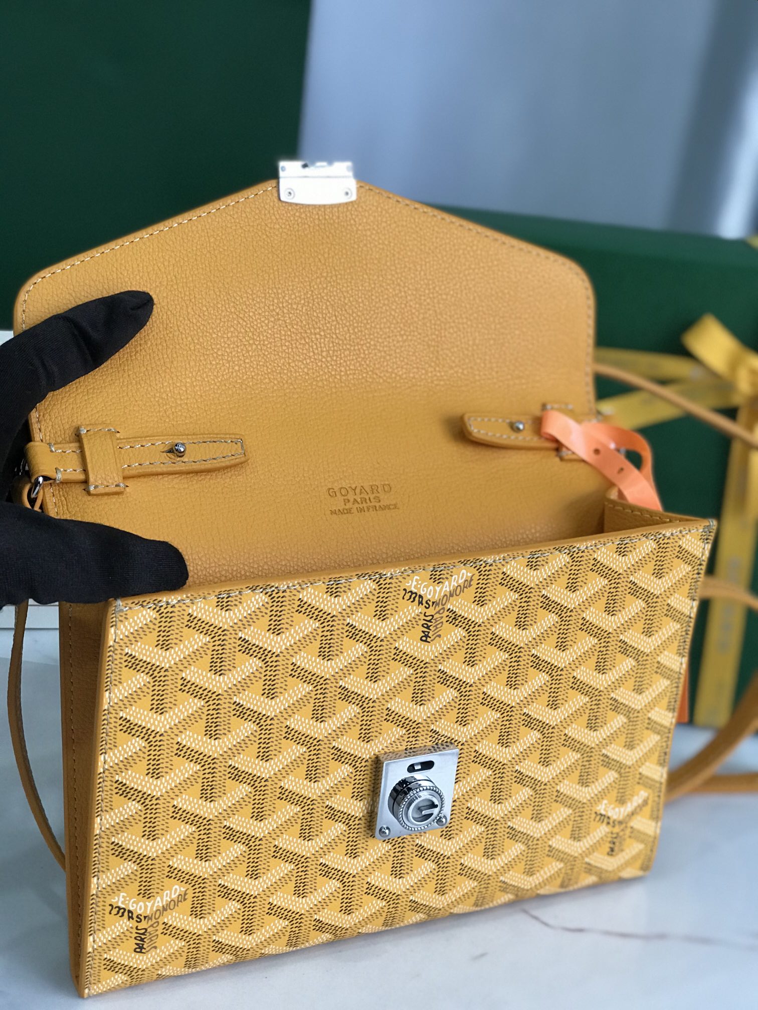  Goyard