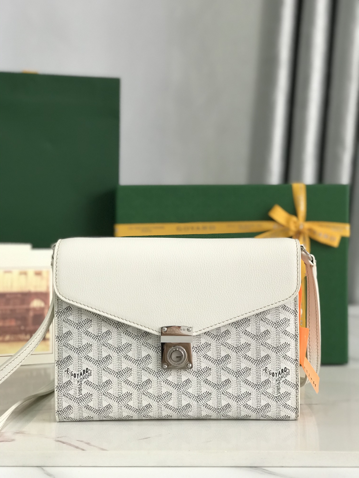  Goyard