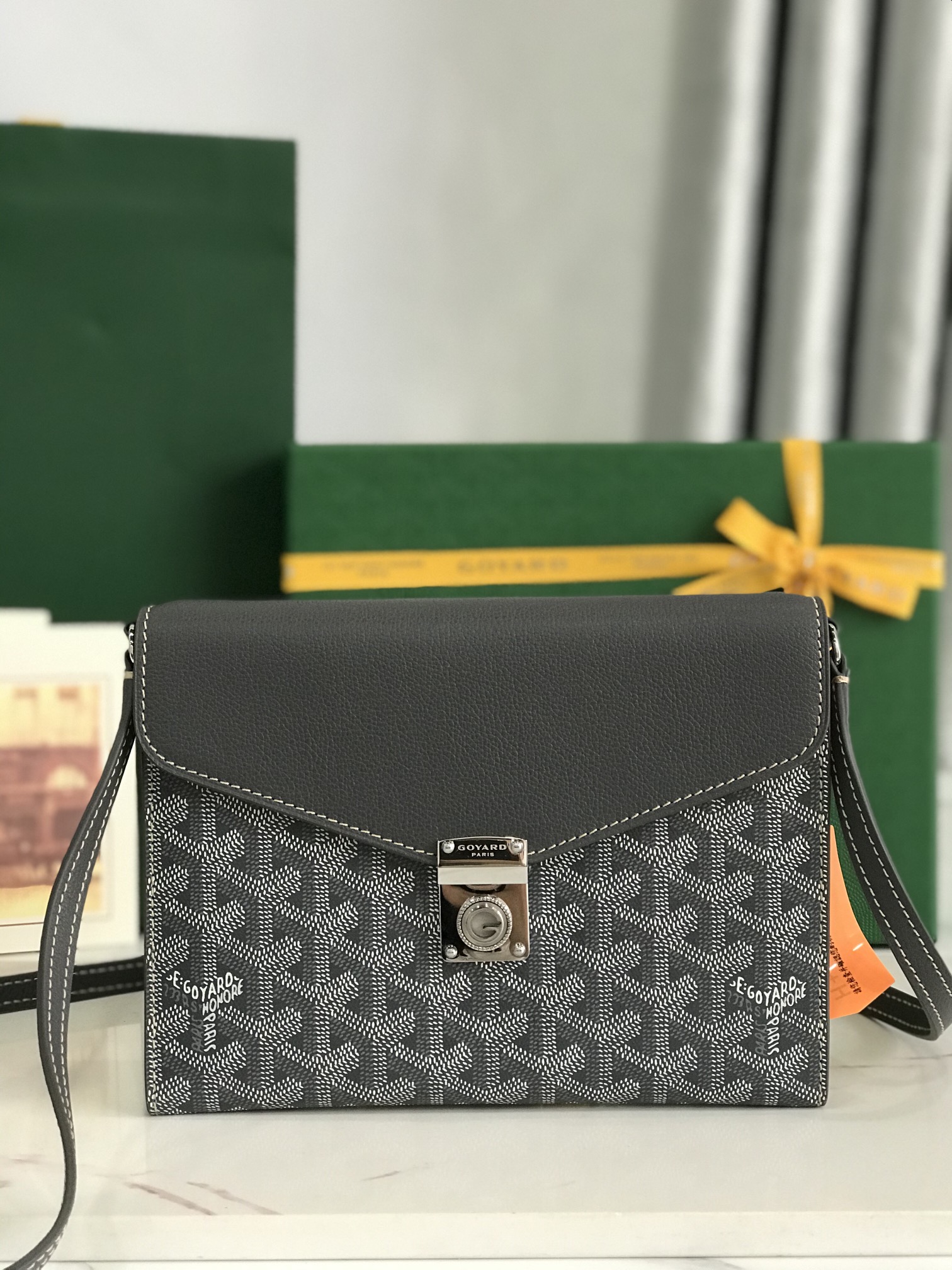  Goyard