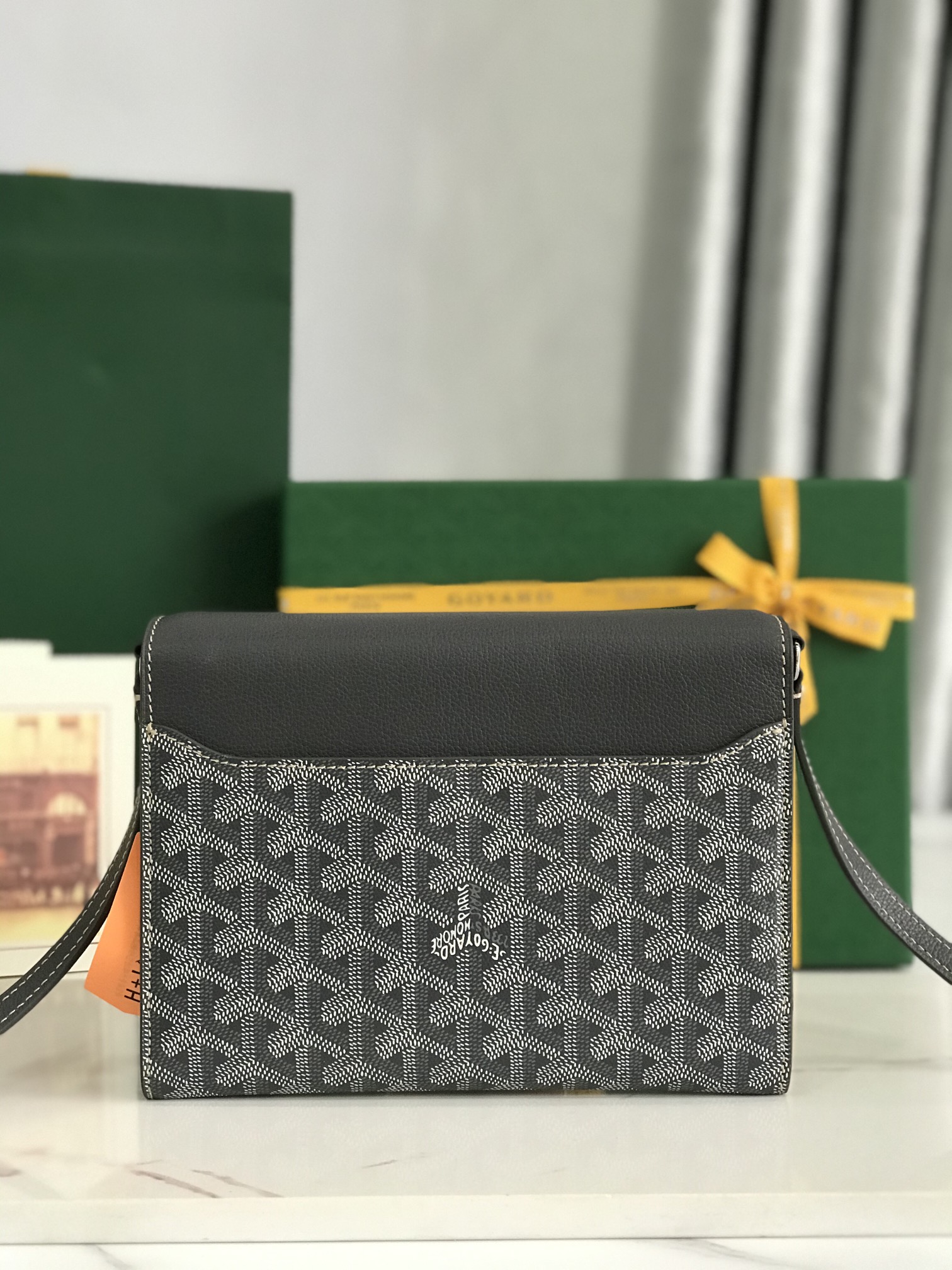  Goyard
