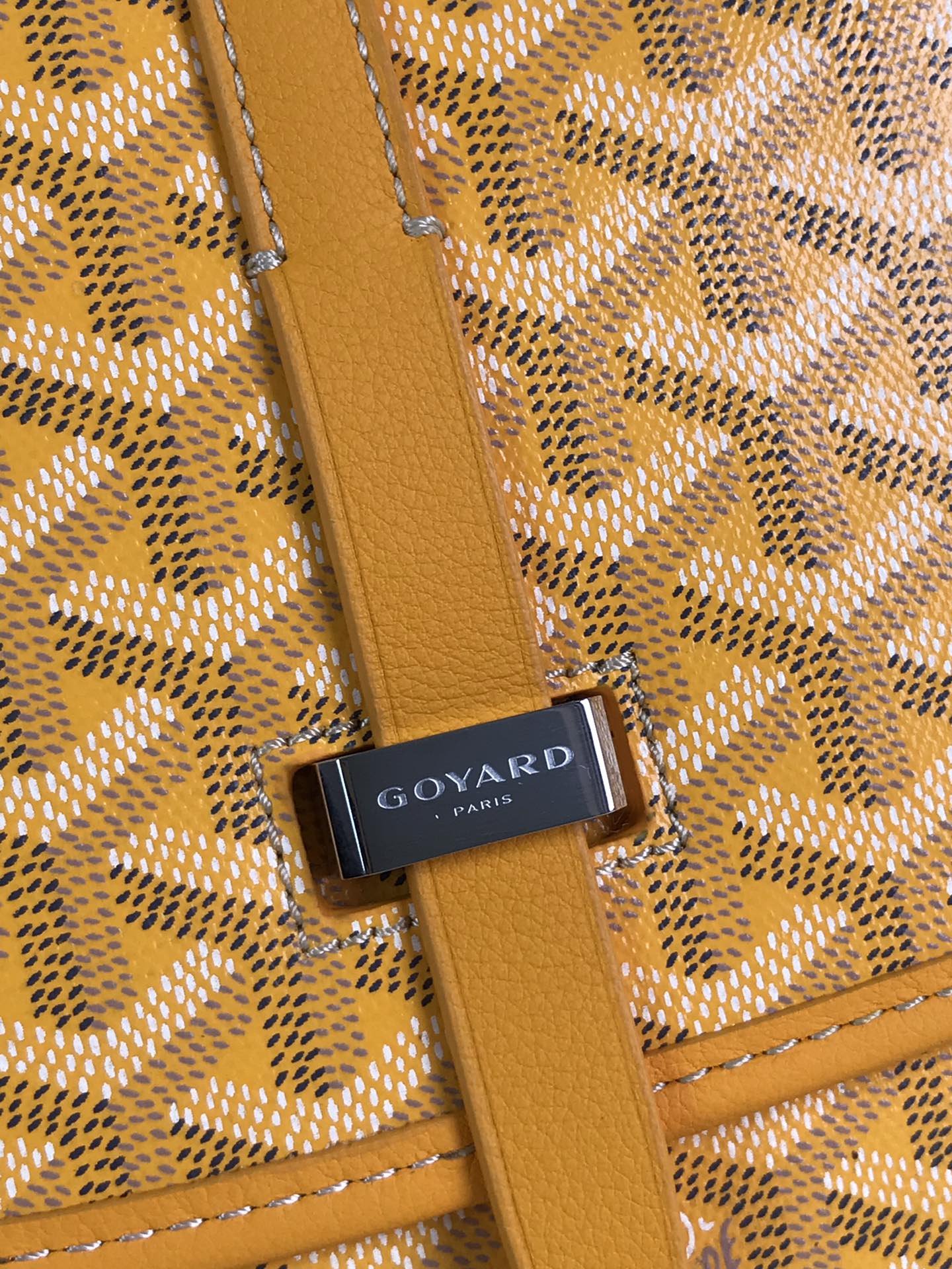  Goyard