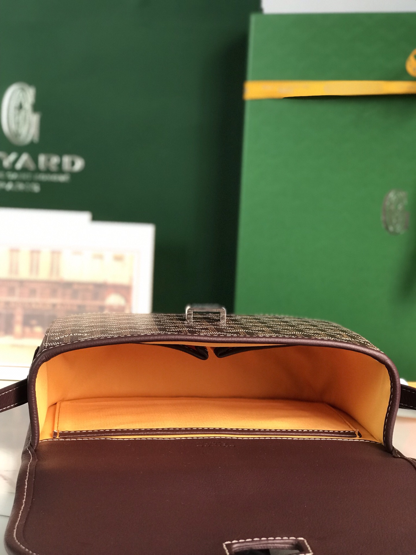  Goyard