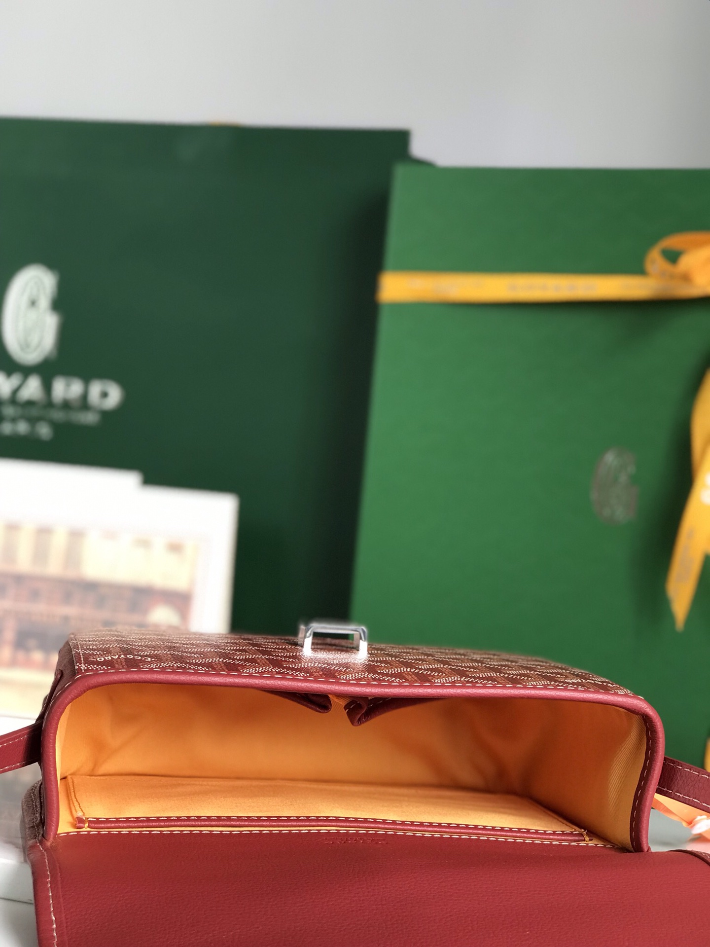 Goyard
