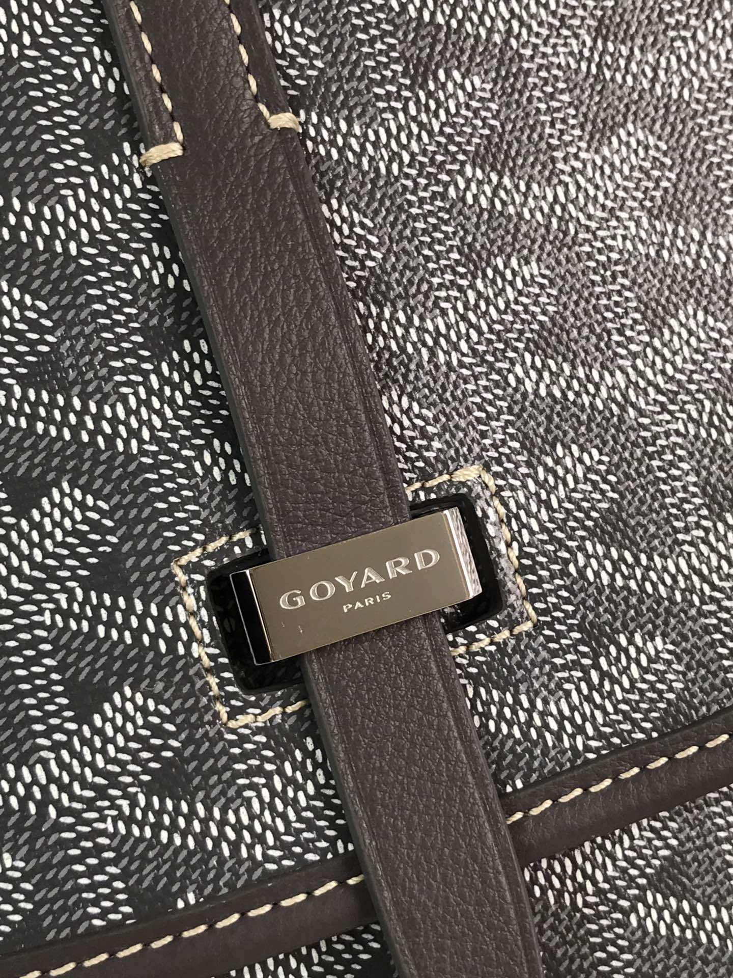  Goyard