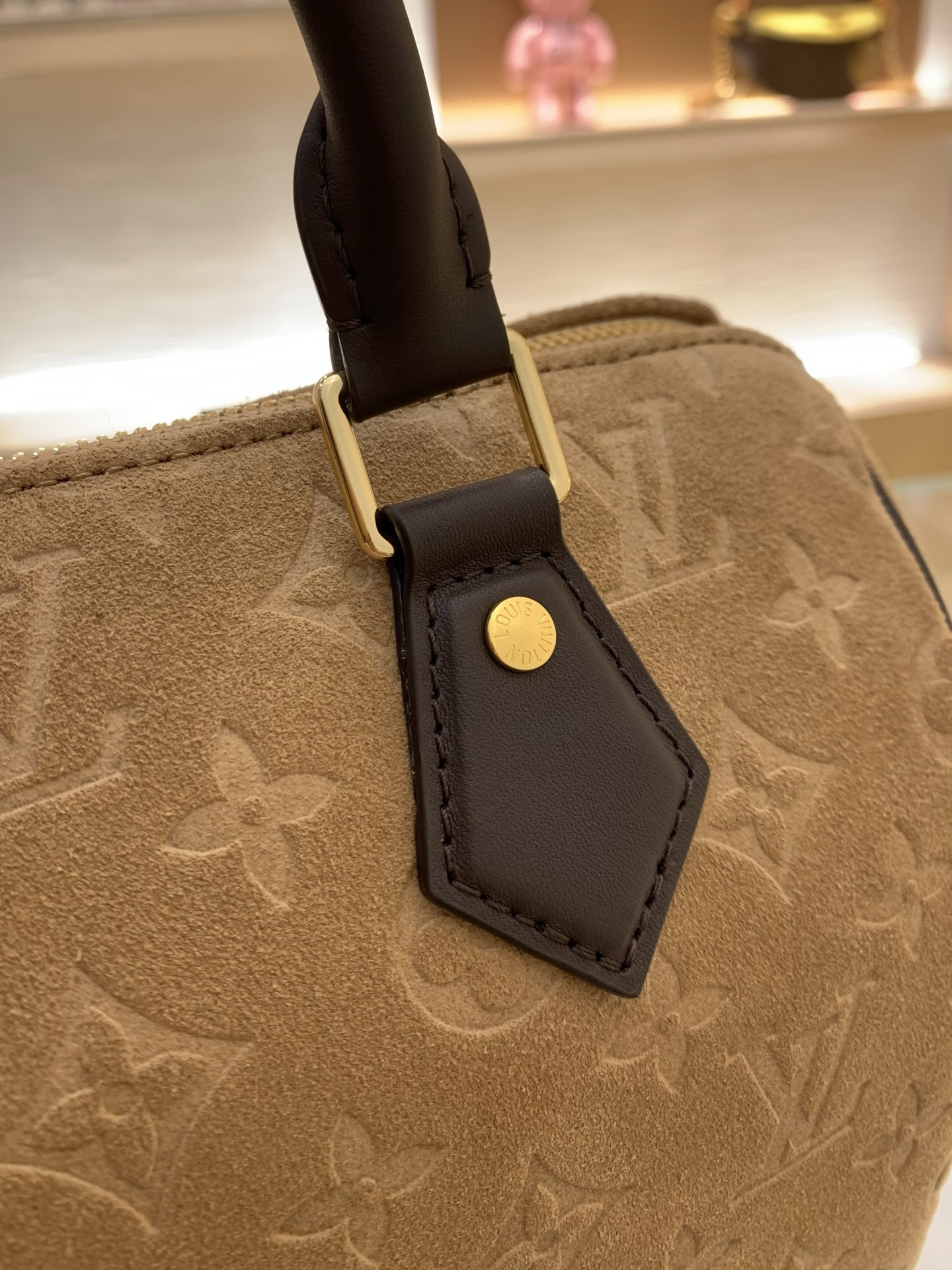 lv