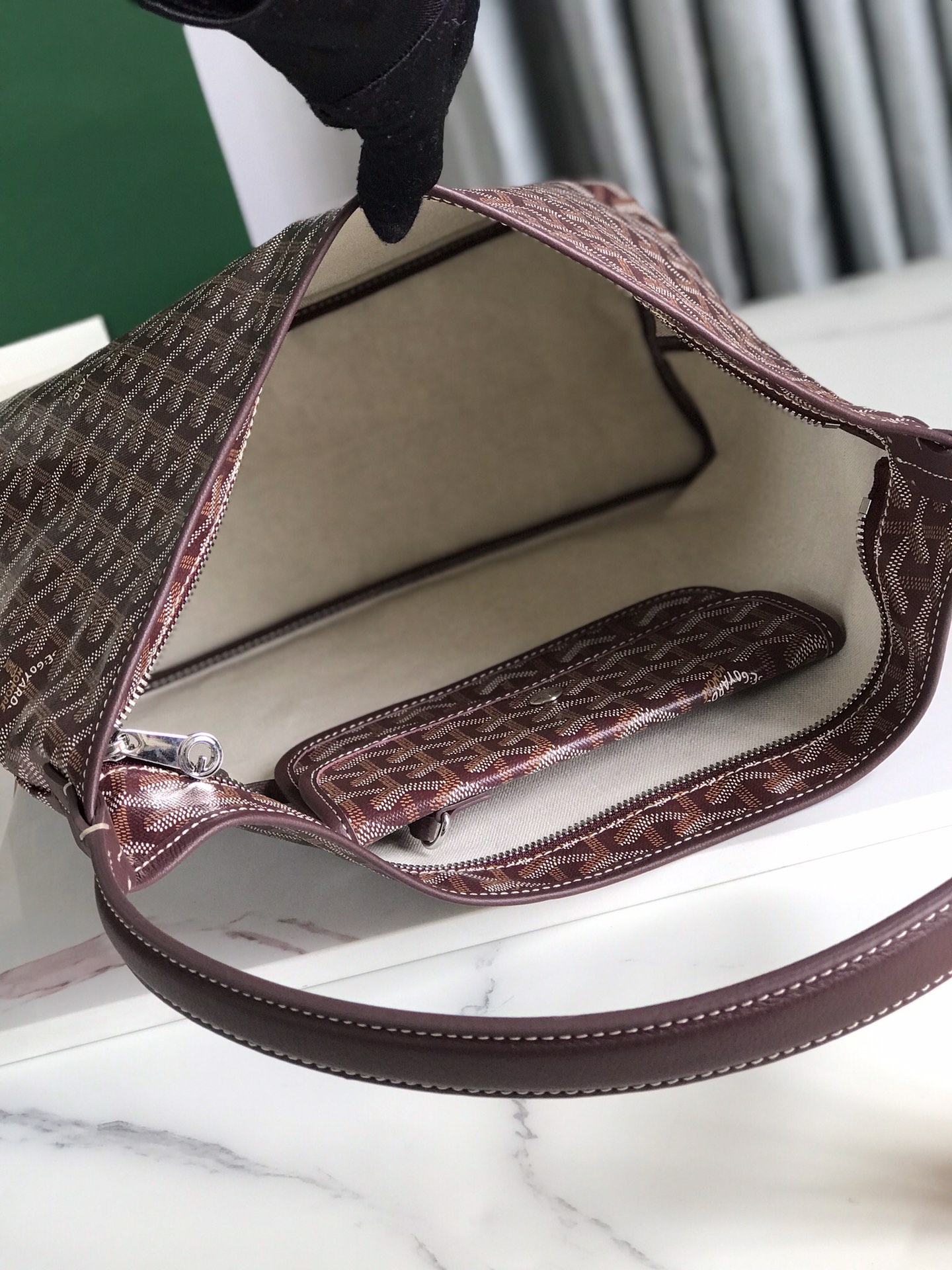 Goyard