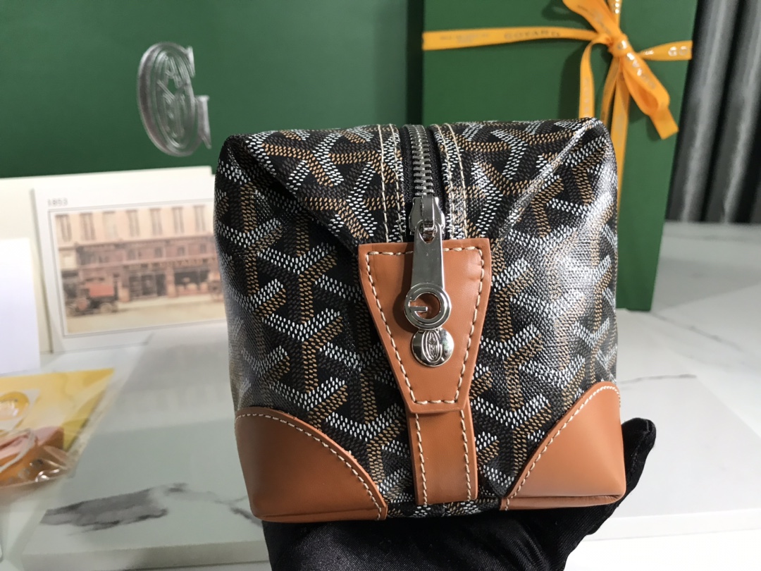  Goyard