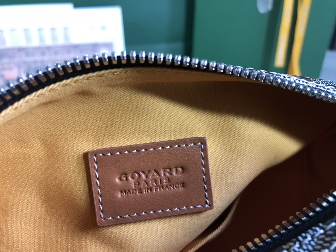  Goyard
