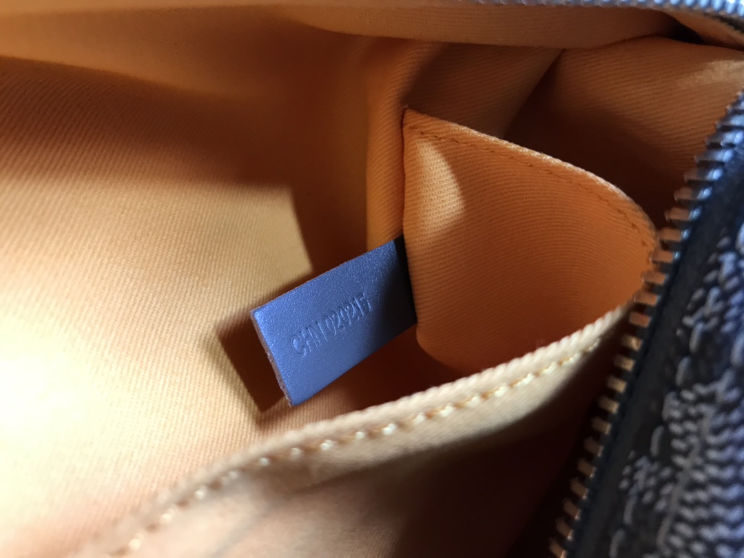  Goyard