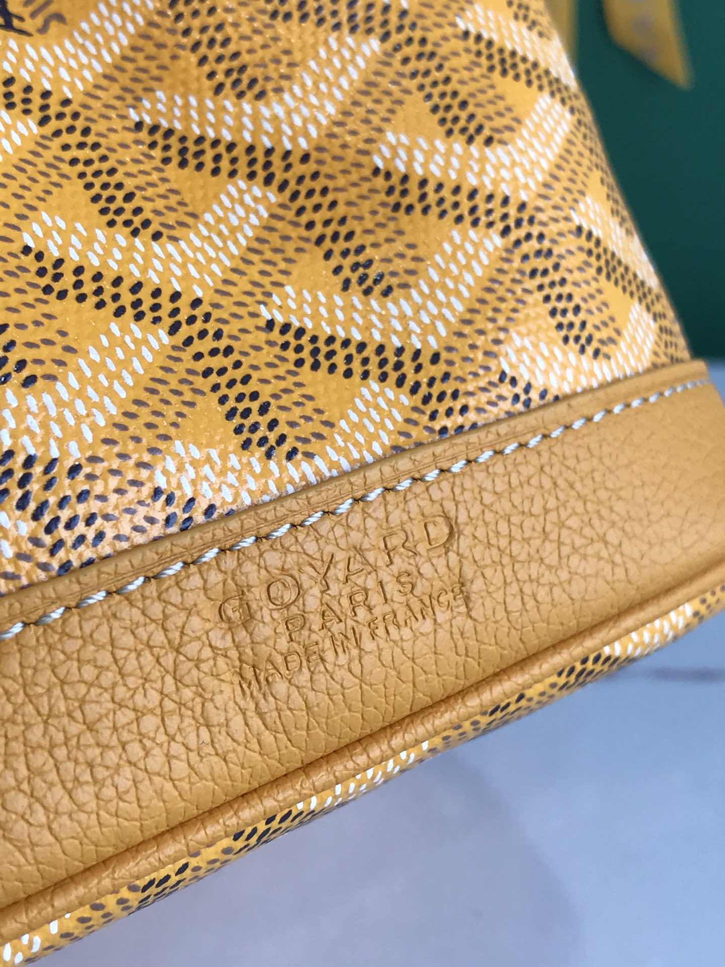    Goyard