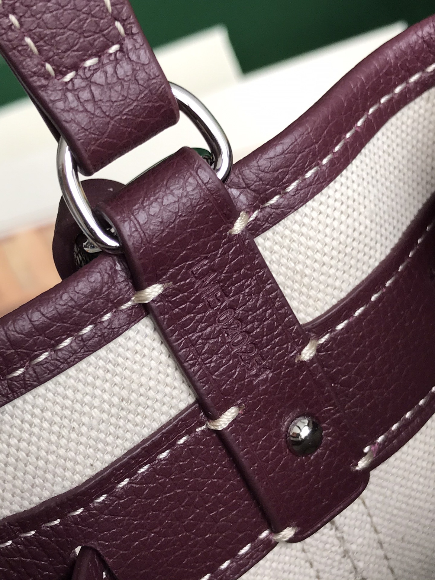    Goyard