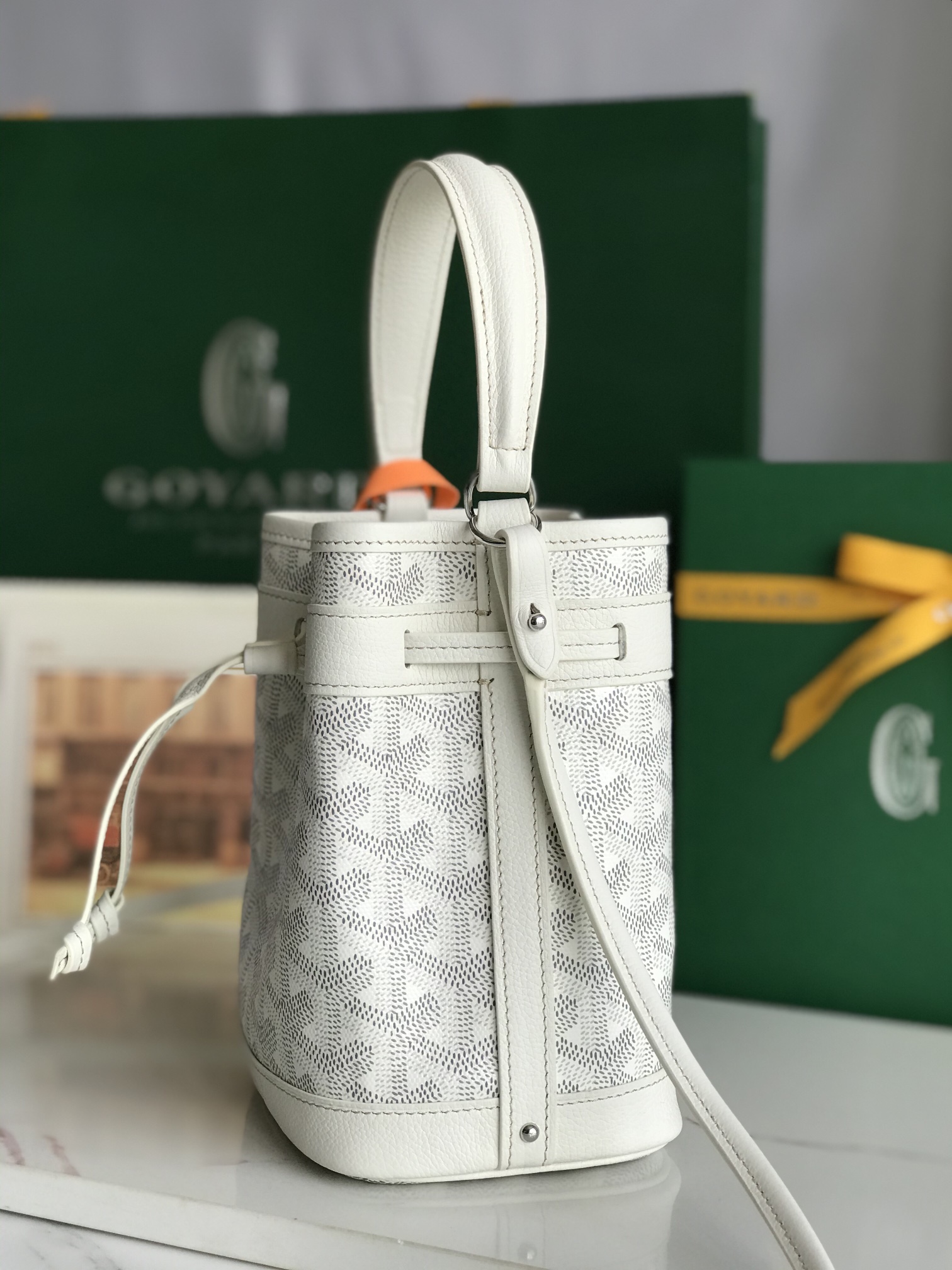    Goyard