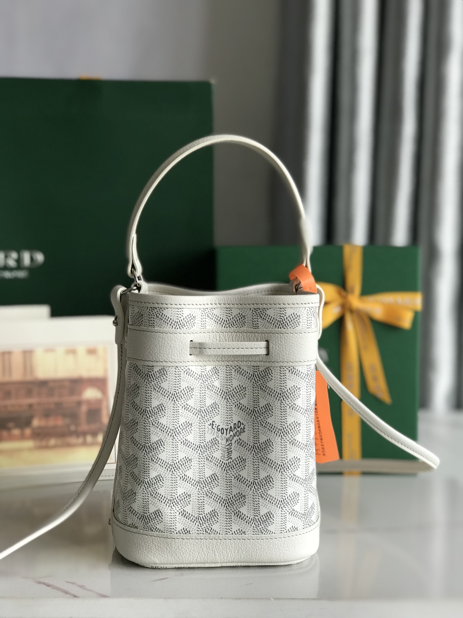    Goyard