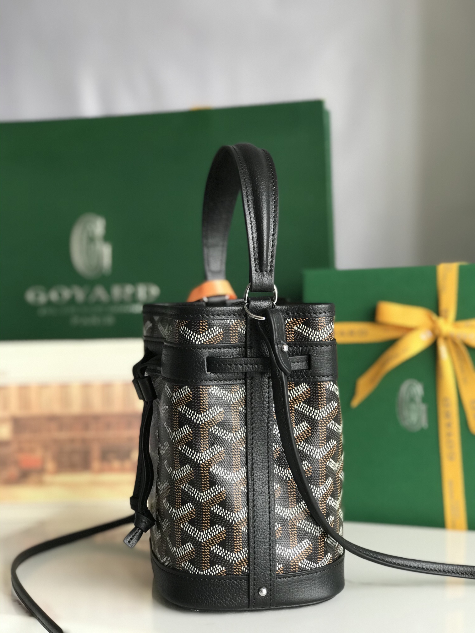    Goyard