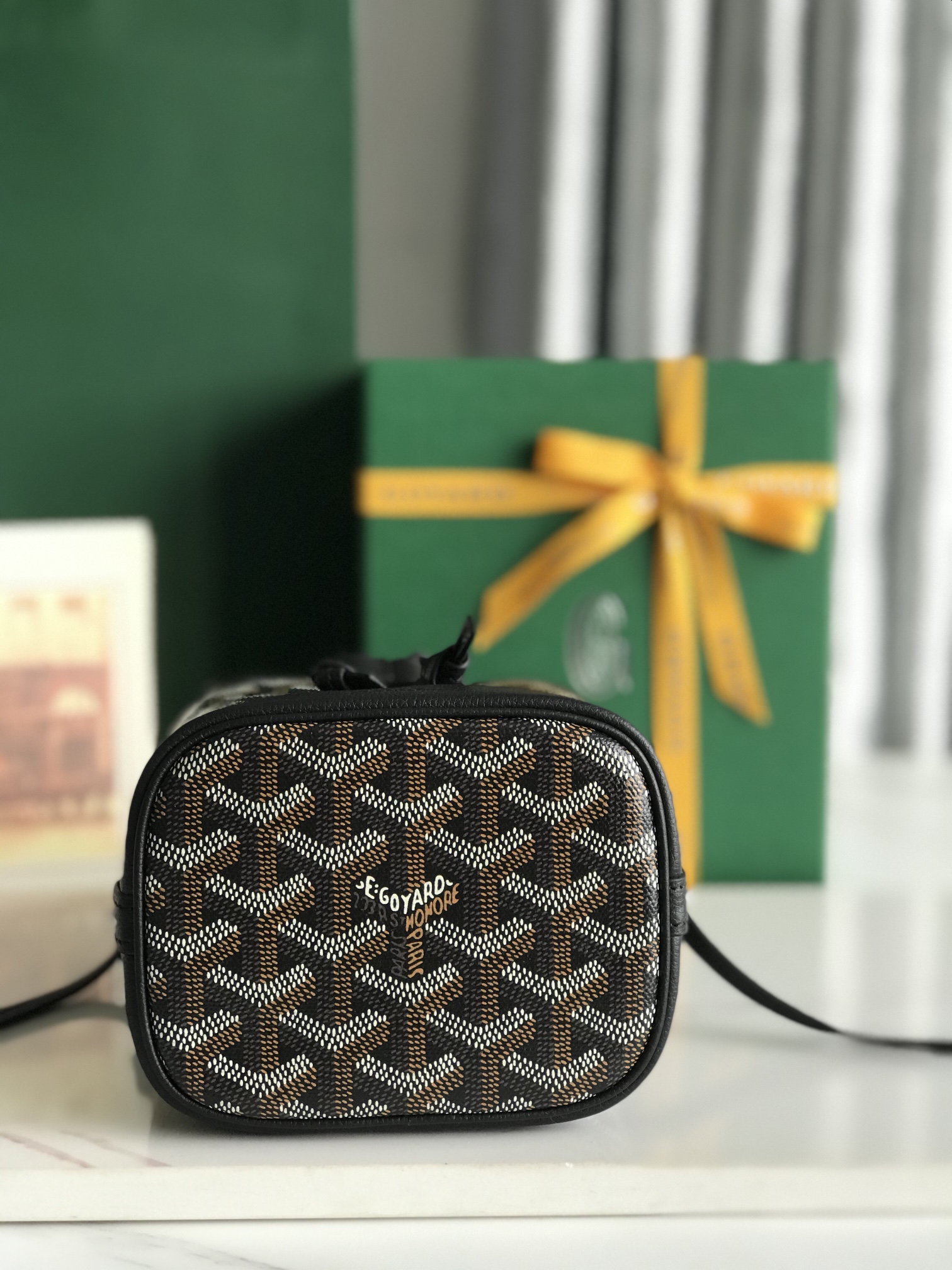    Goyard