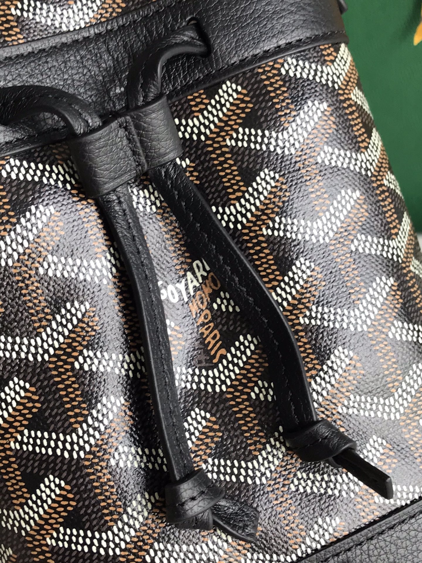    Goyard
