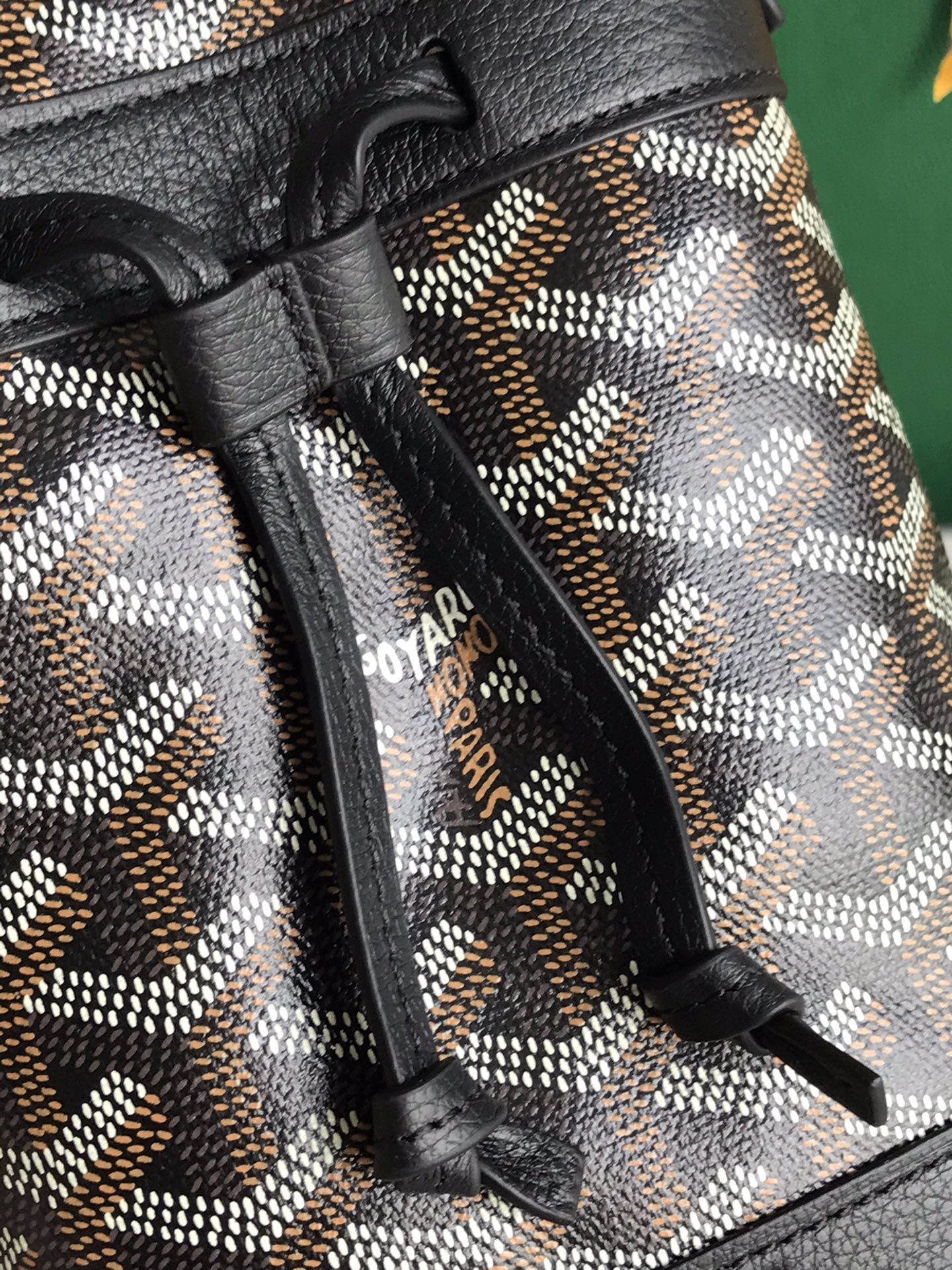    Goyard