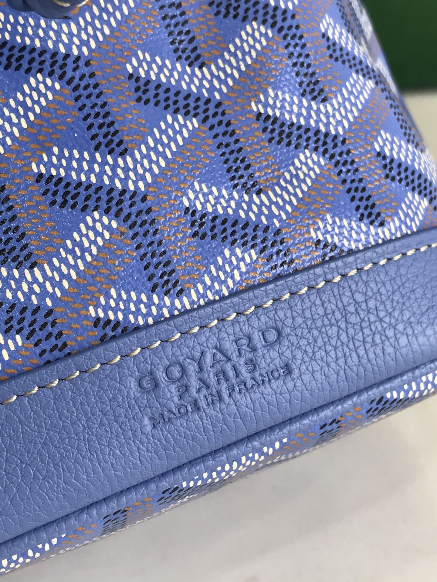    Goyard